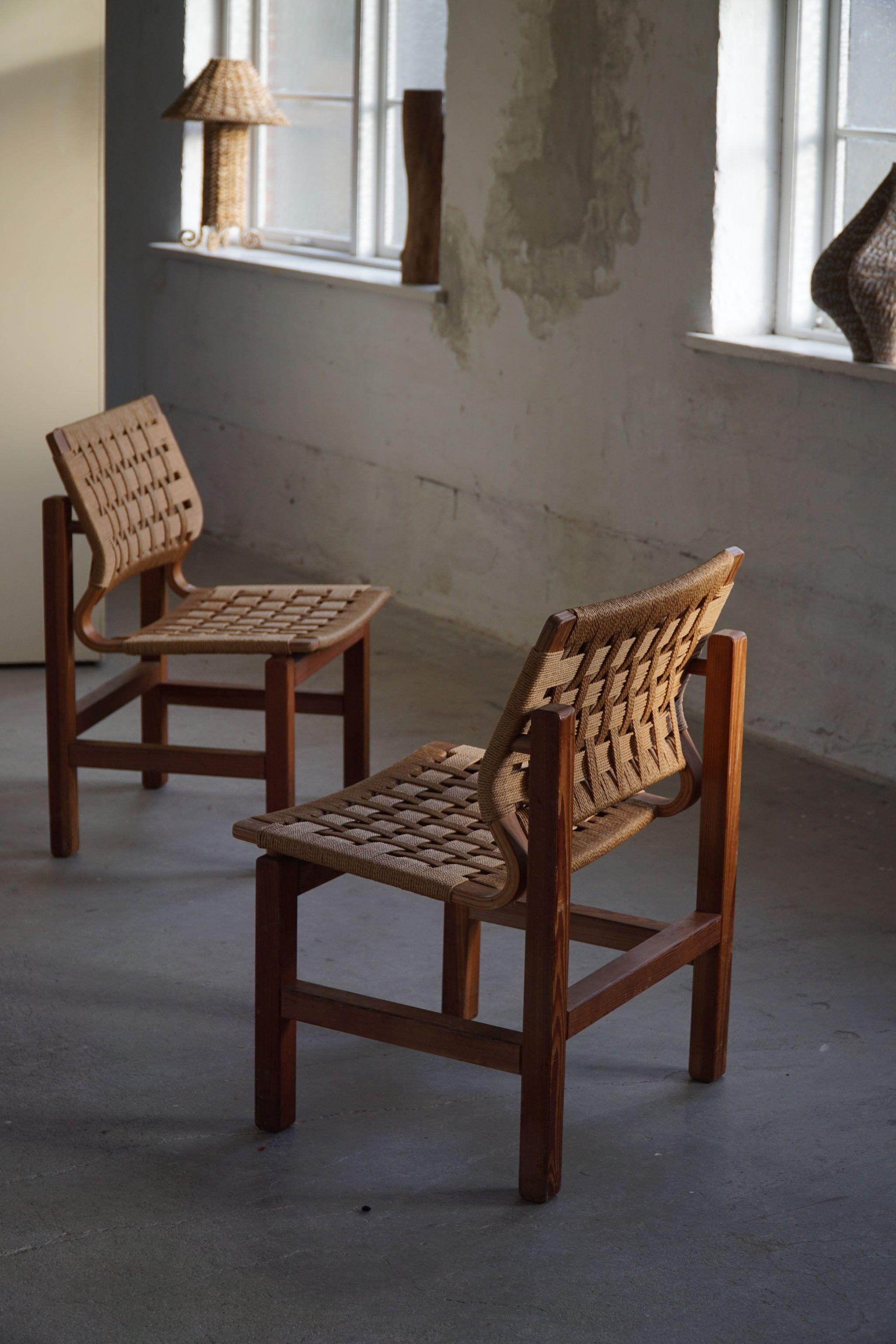 20th Century Set of 4 Dining Chairs in Pitch Pine & Papercord, Danish Modern by Vagn Fuglsang