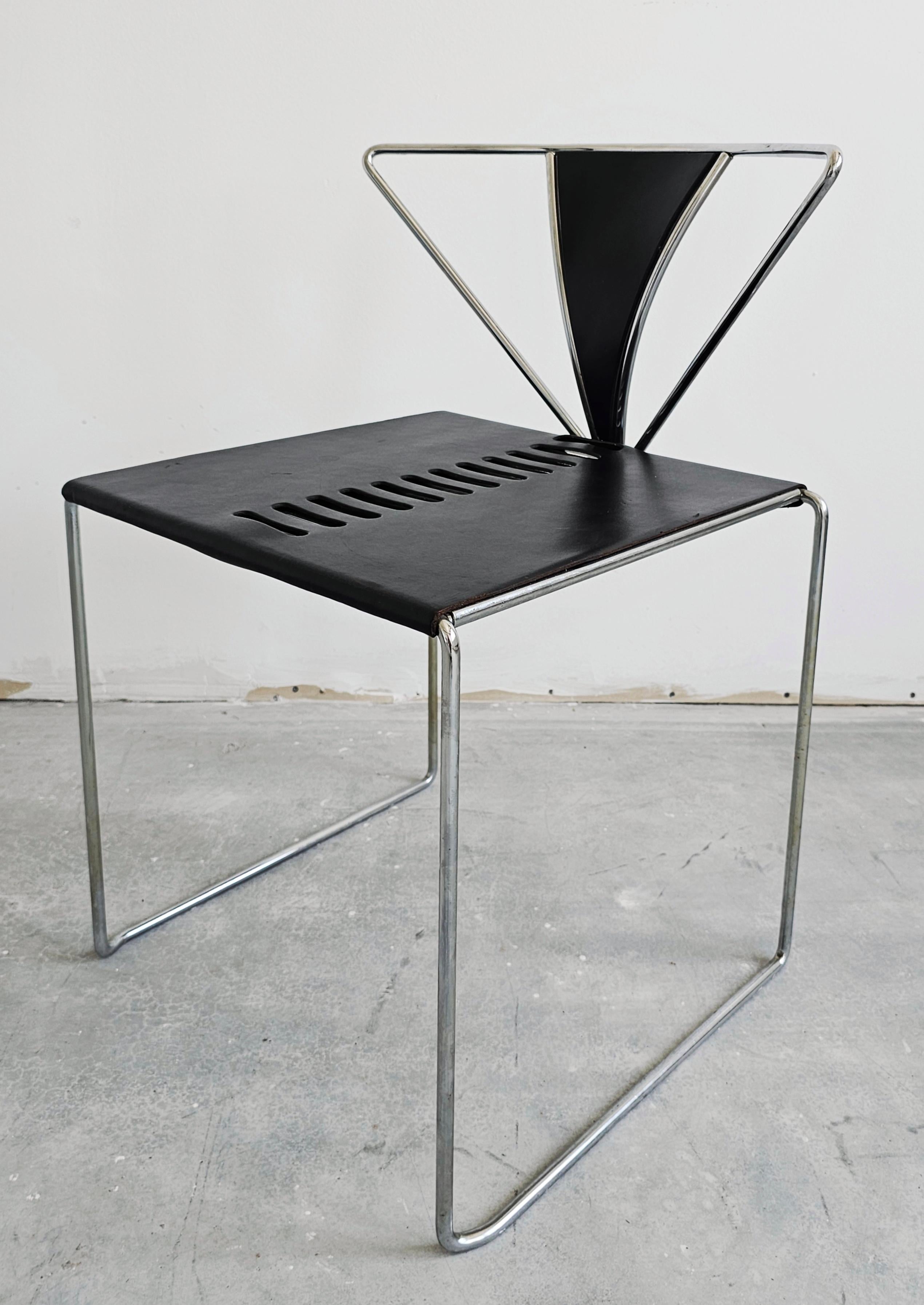 Ensemble de 4 chaises de salle à manger Side conçu par Kazuhide Takahama pour Gavina, Italie en vente 2