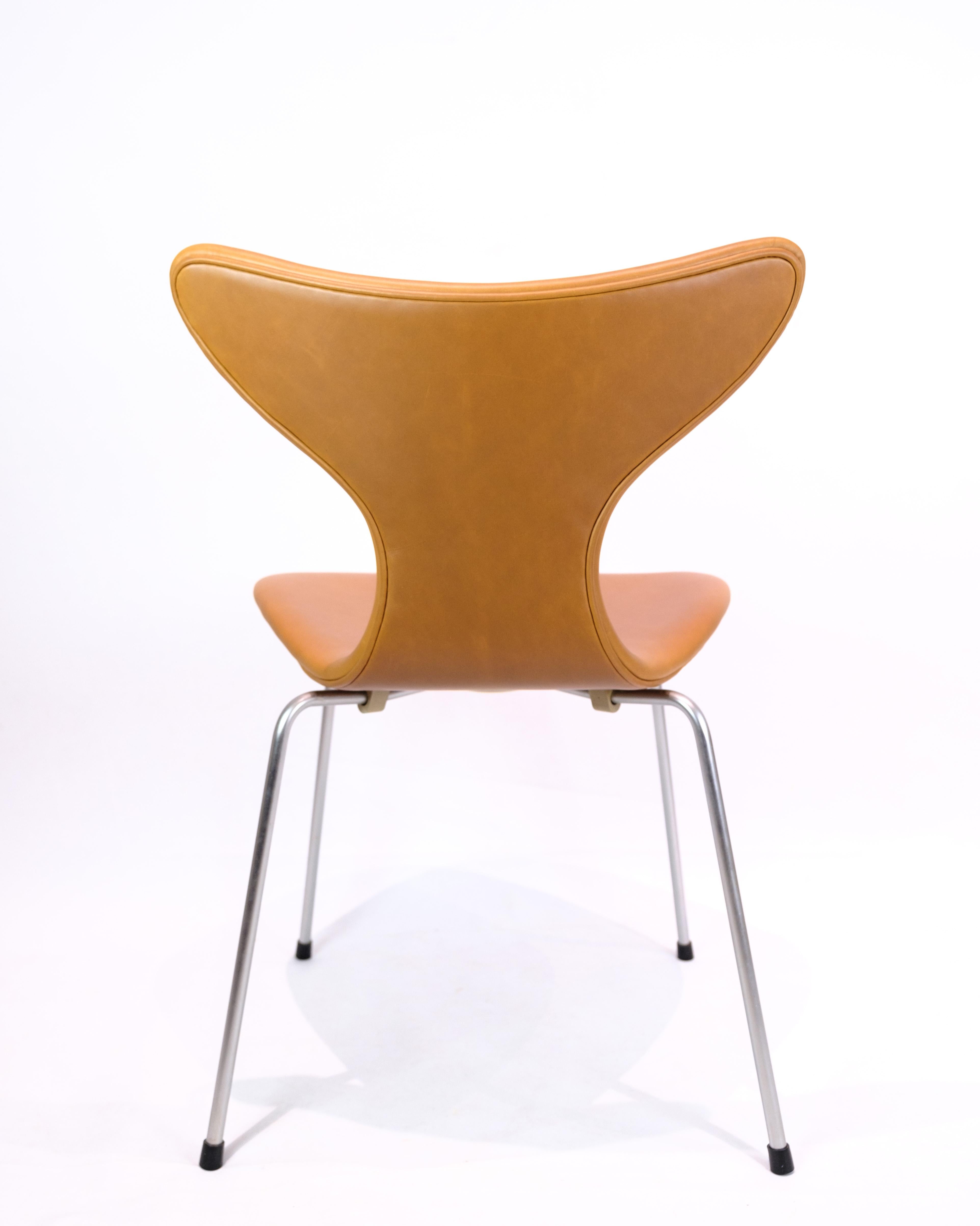 Cuir Ensemble de 4 chaises de salle à manger modèle 3108 Lily/Seagull d'Arne Jacobsen pour Fritz Hansen en vente