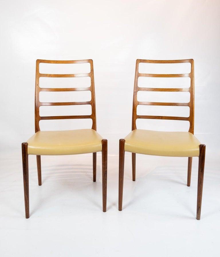 Set of 4 Dining Chairs, Model 82, Designed by N.O. Møller from the 1960s In Good Condition For Sale In Lejre, DK