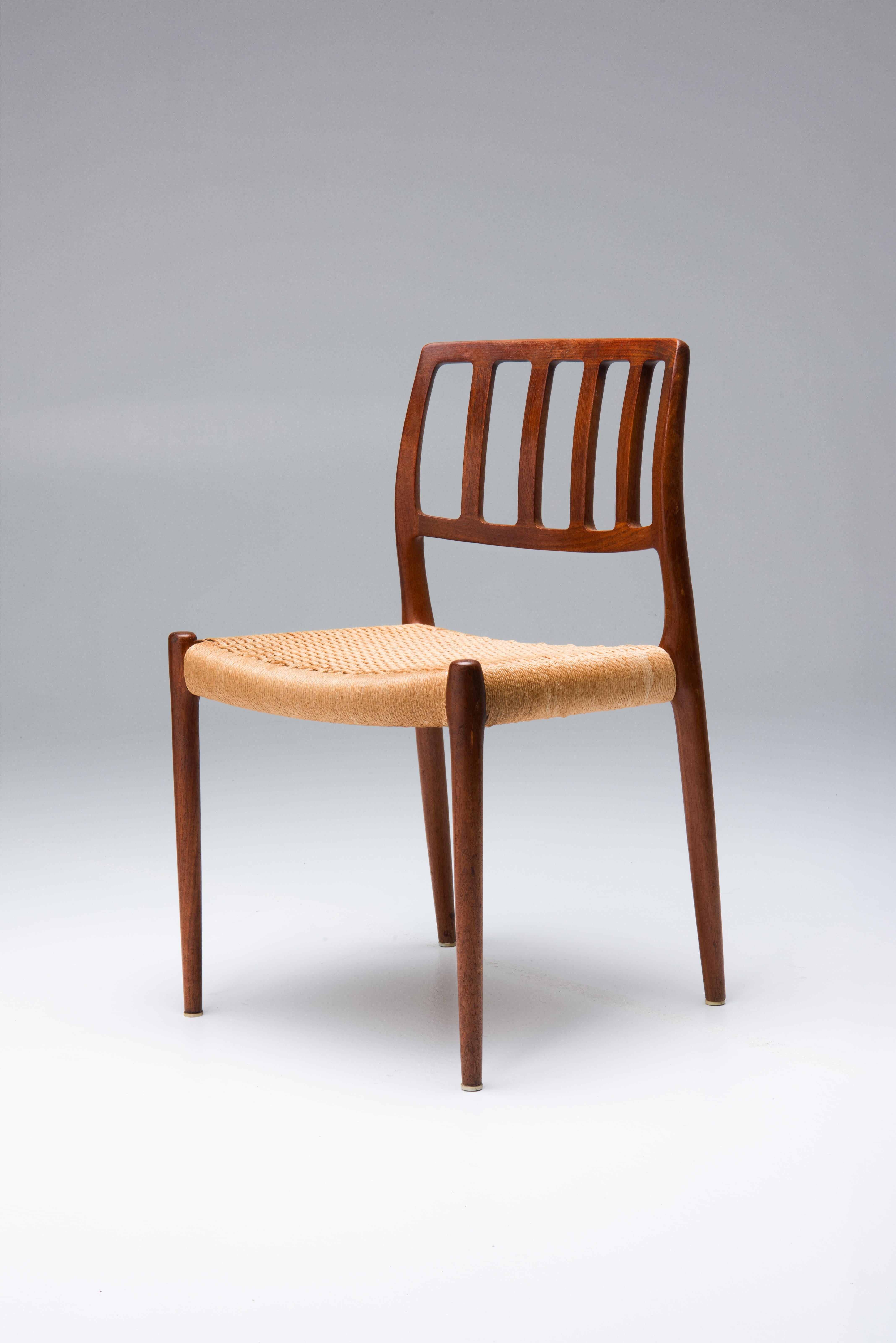 Ensemble de 4 chaises de salle à manger - Modèle 83 - Niels O. Møller 2