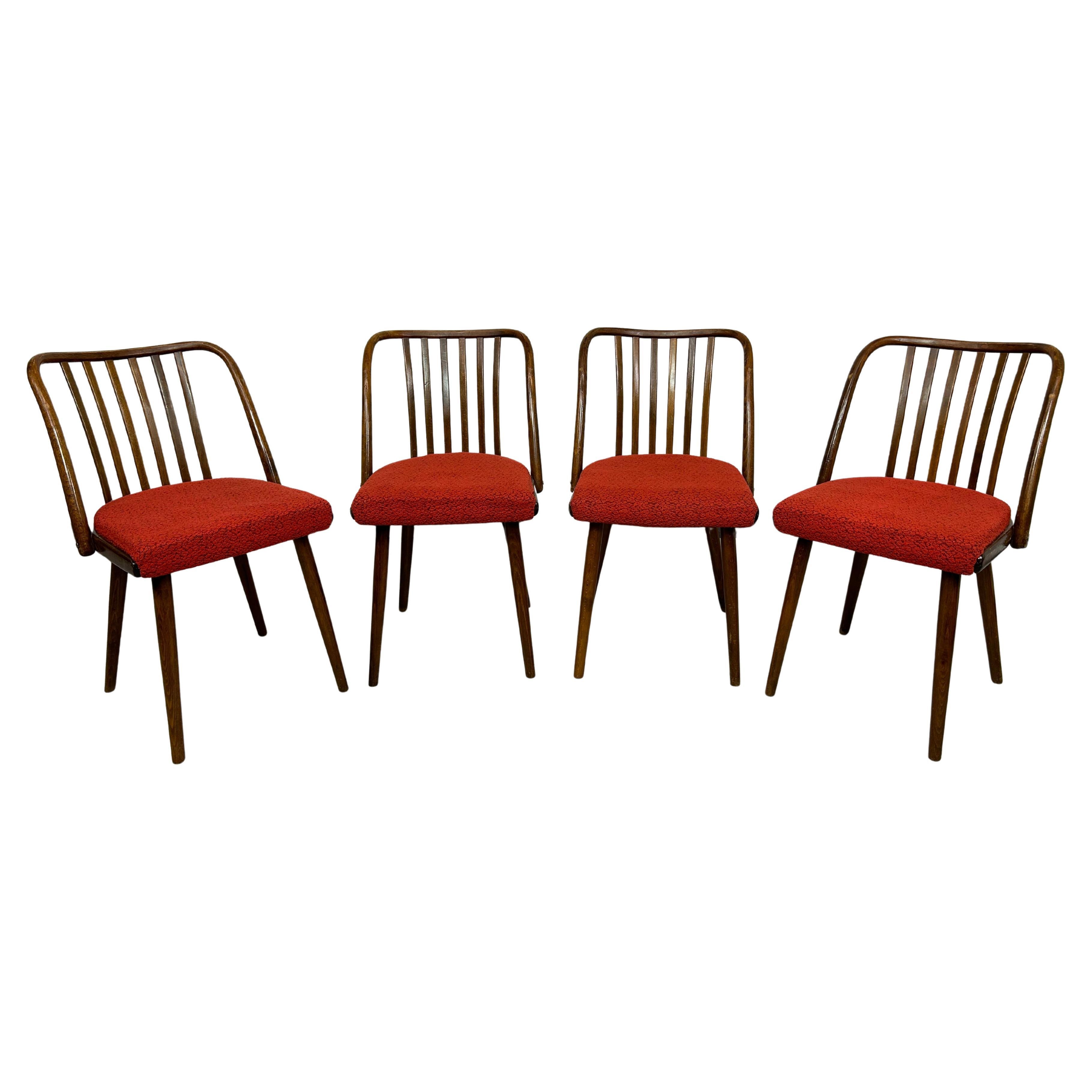 Set of 4 dining room chairs by Antonín Šuman for TON