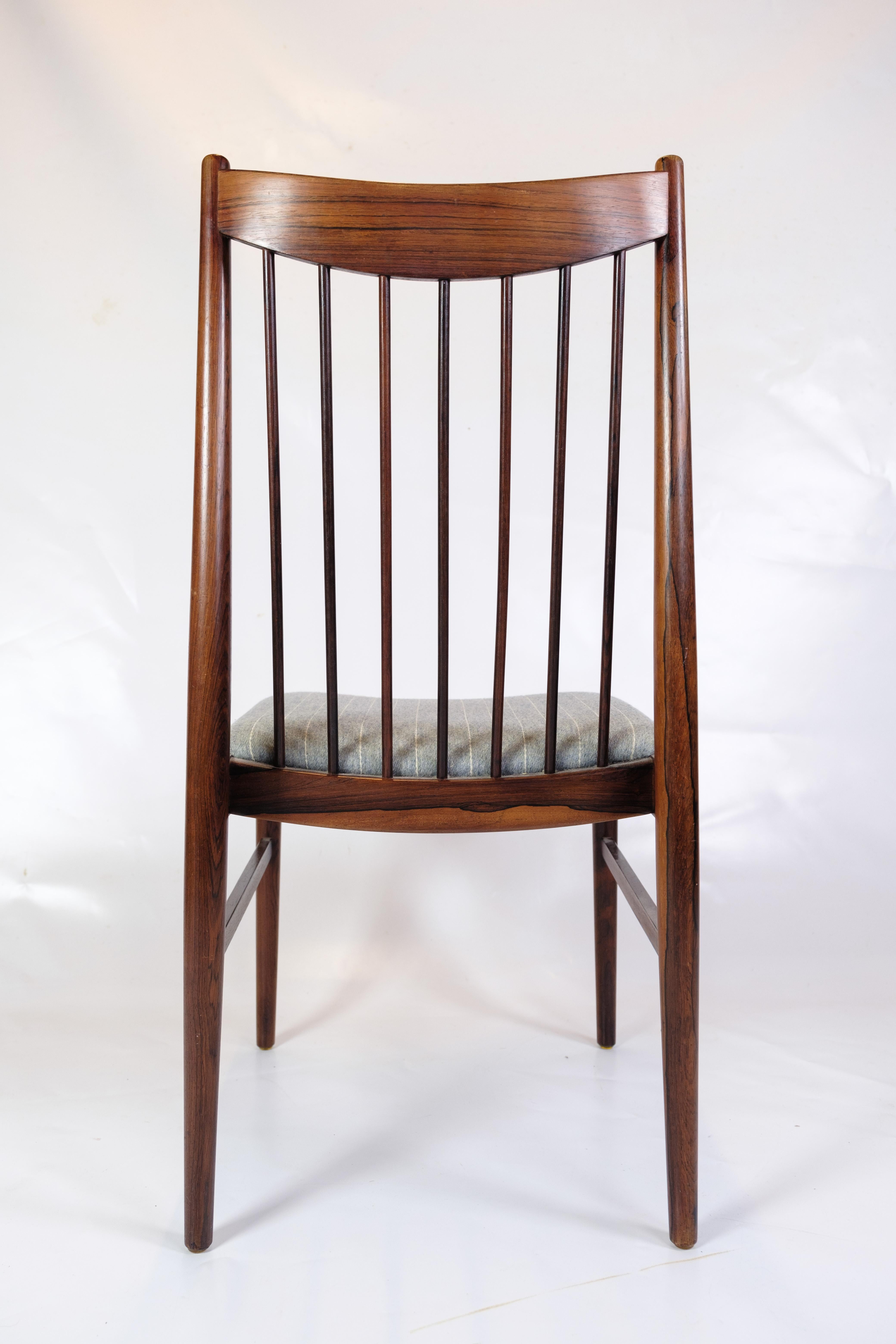Set Of 4 Dining Room Chairs Model 422 Made In Rosewood By Arne Vodder From 1960s For Sale 5