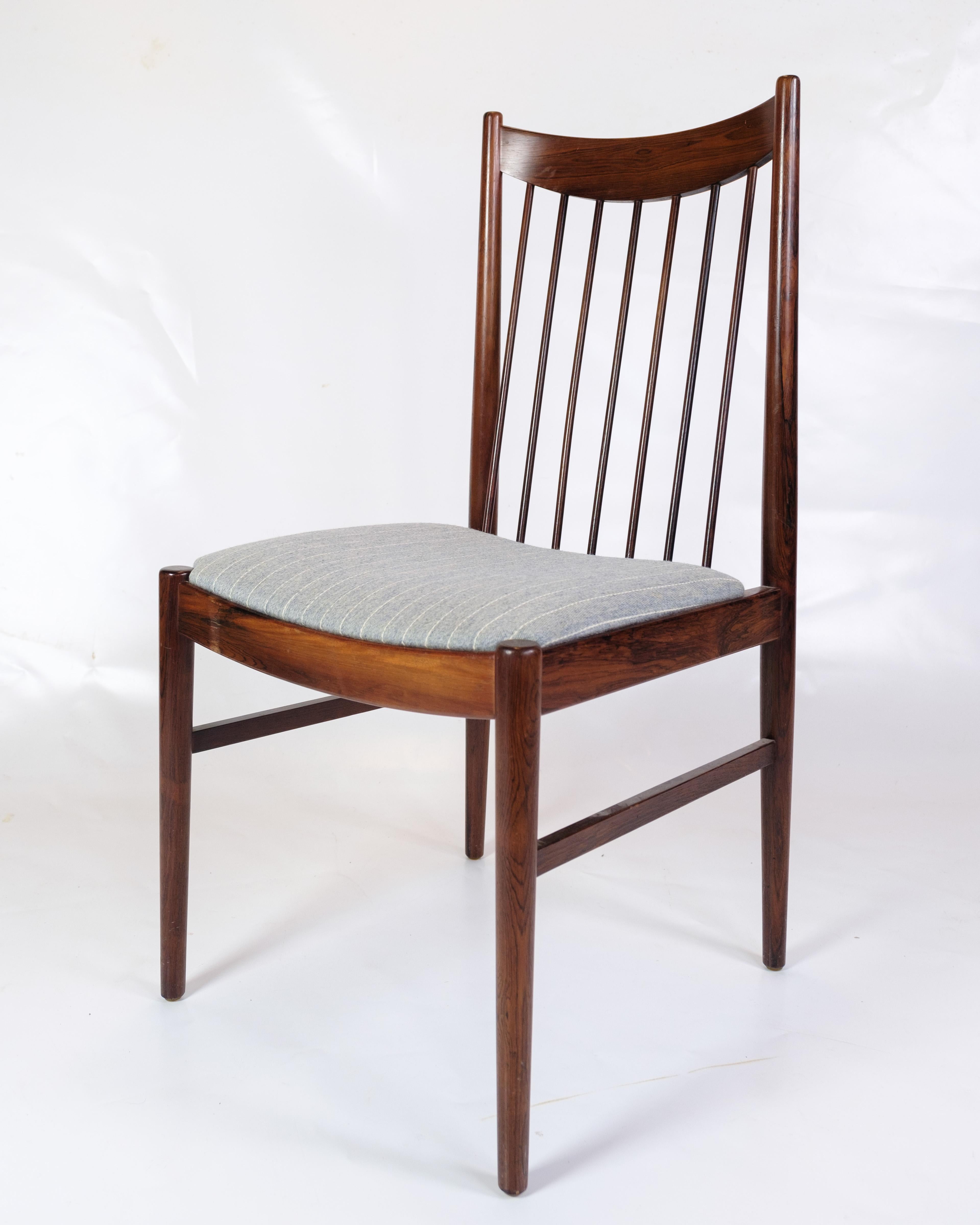 Danish Set Of 4 Dining Room Chairs Model 422 Made In Rosewood By Arne Vodder From 1960s For Sale