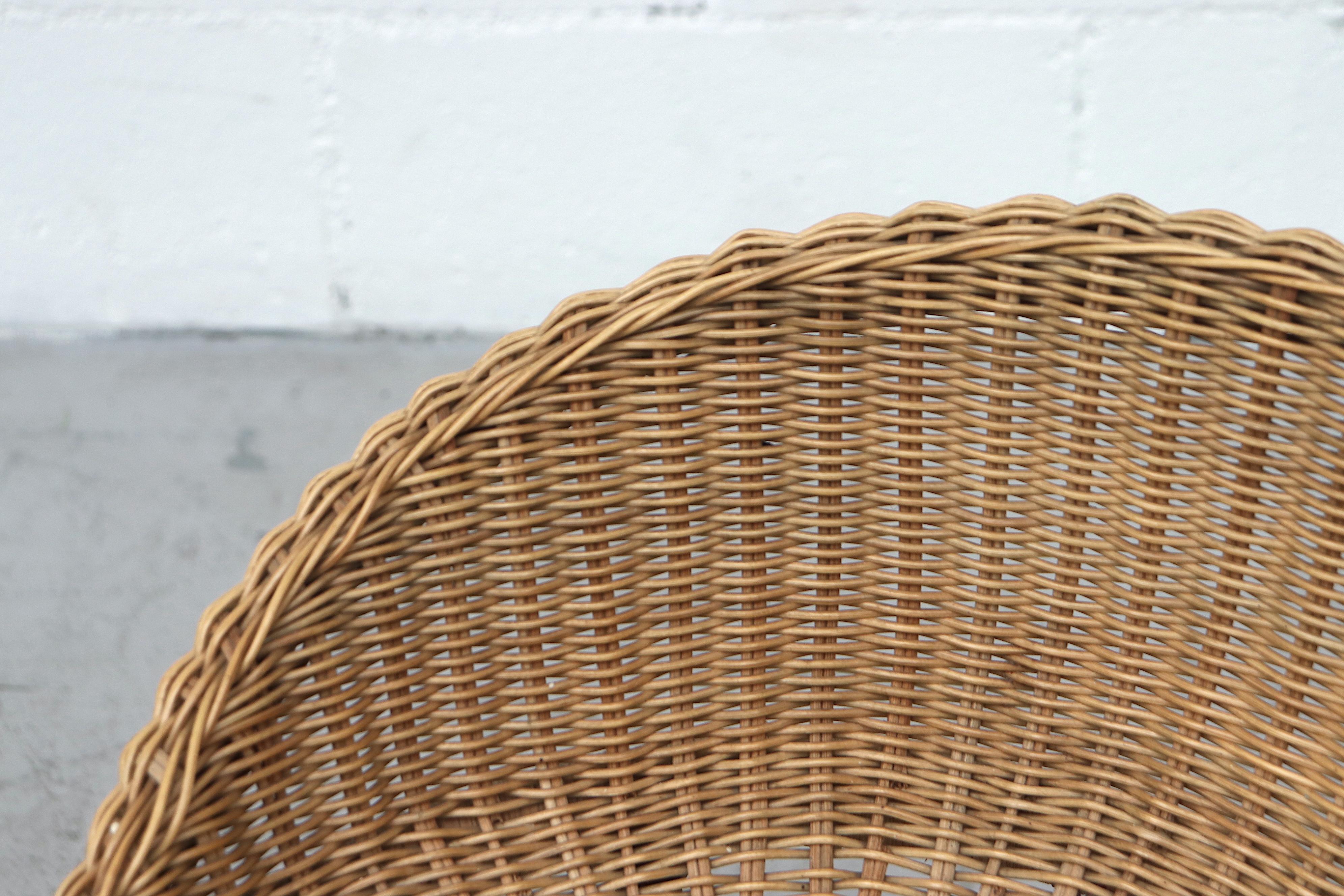 Set of 4 Dirk Van Sliedregt Style Rattan Bucket Stools 1