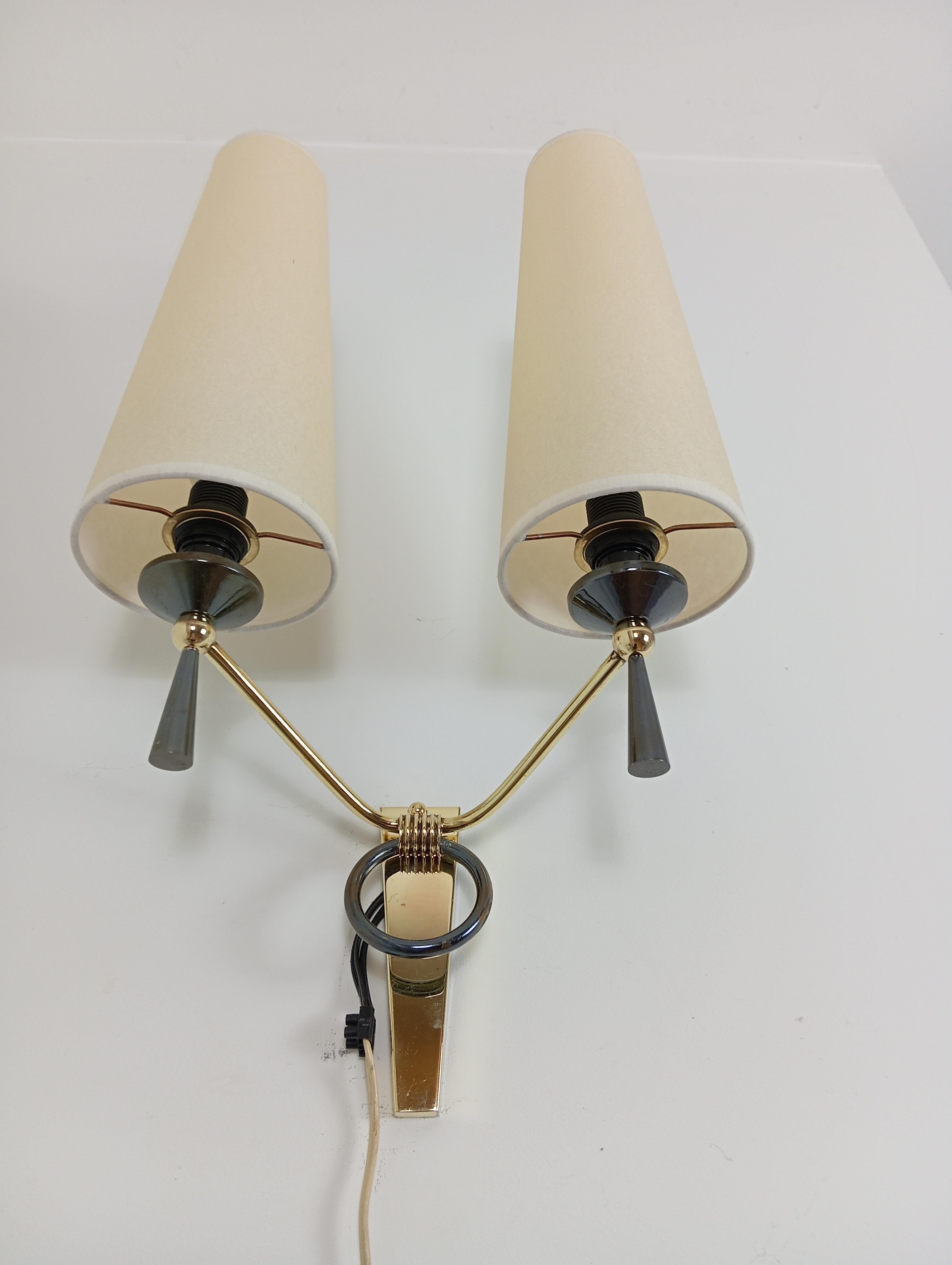 Set of 4 double sconces in brass, Maison Lunel circa 1950 For Sale 11