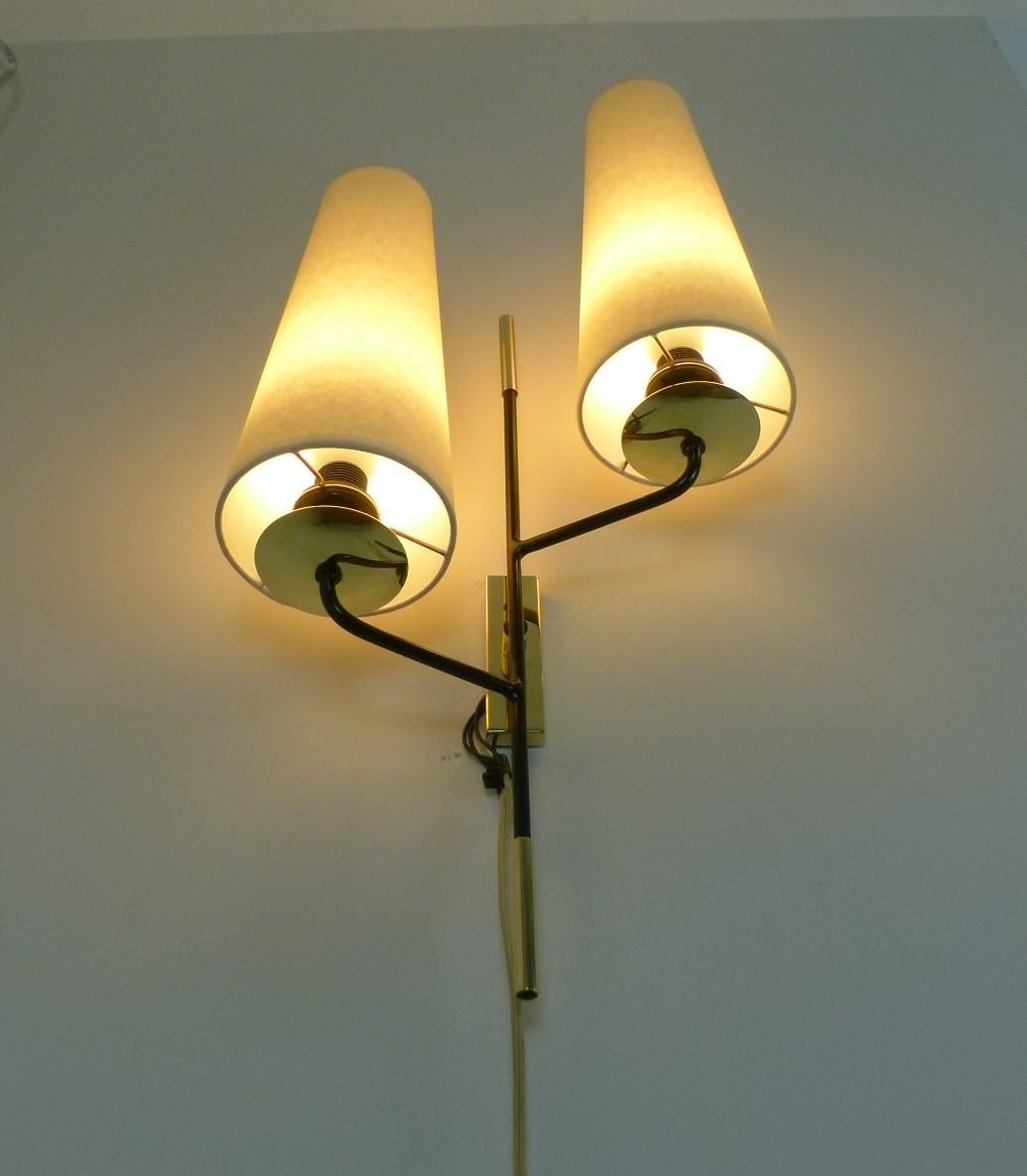 Set di 4 luci a parete doppie Maison Lunel, circa 1950 In condizioni ottime in vendita a Saint-Ouen, FR