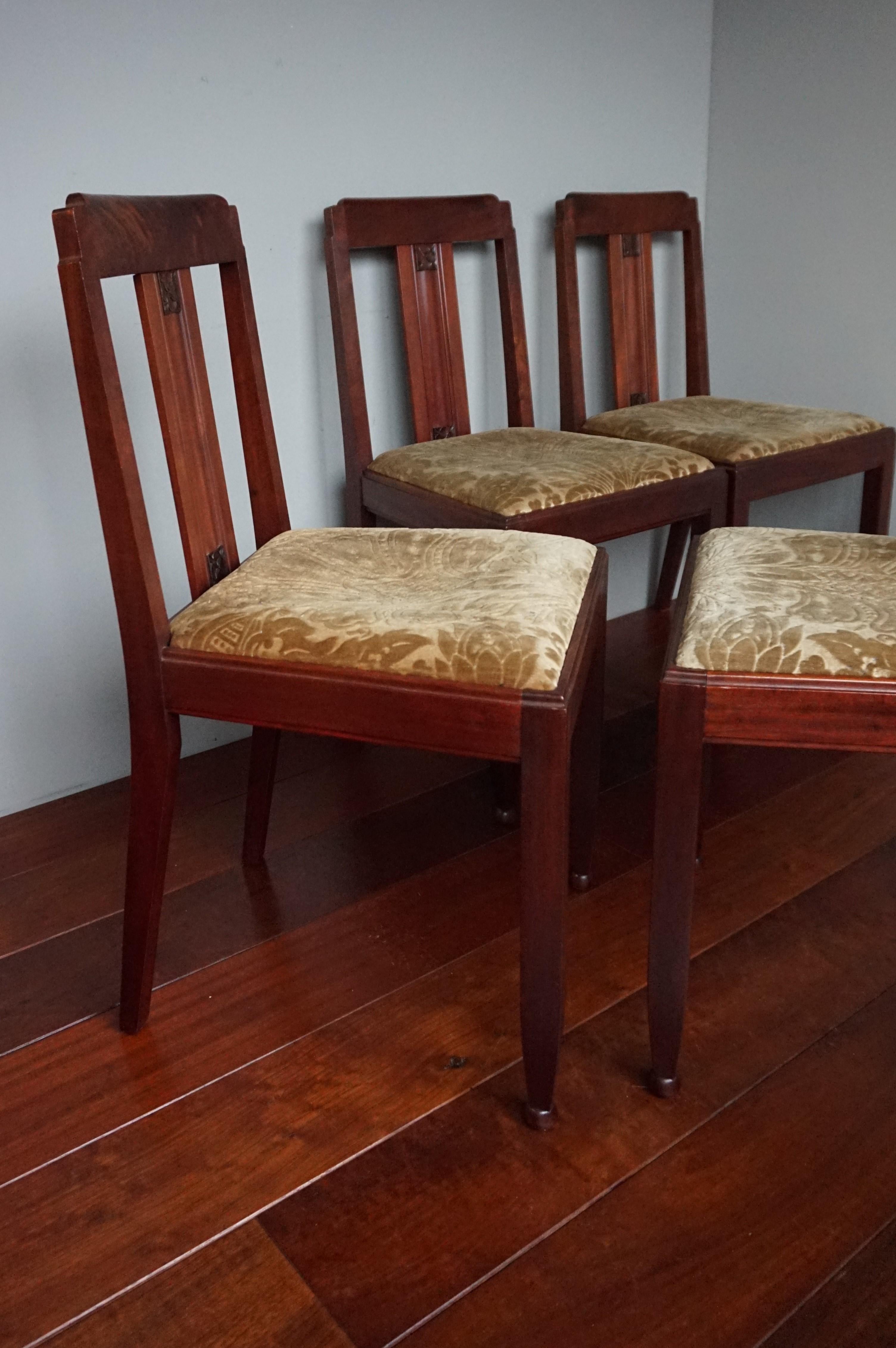 Arts and Crafts Set of 4 Arts & Crafts Patinated Walnut Dining Chairs w. Inlaid Stylized Flowers For Sale