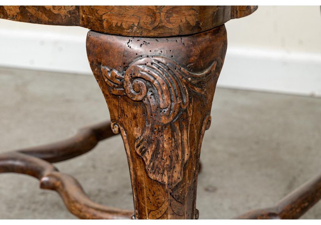 Ensemble de 4 chaises d'appoint en marqueterie de style baroque néerlandais à restaurer en vente 2