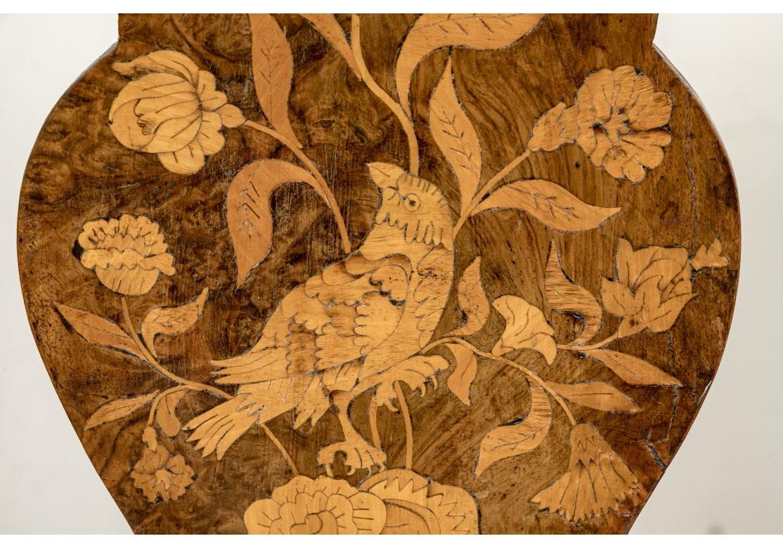 Ensemble de 4 chaises d'appoint en marqueterie de style baroque néerlandais à restaurer Abîmé - En vente à Bridgeport, CT