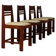 Satz von 4 niederländischen Eichenstühlen der Haager Schule, Niederlande, um 1925-1935