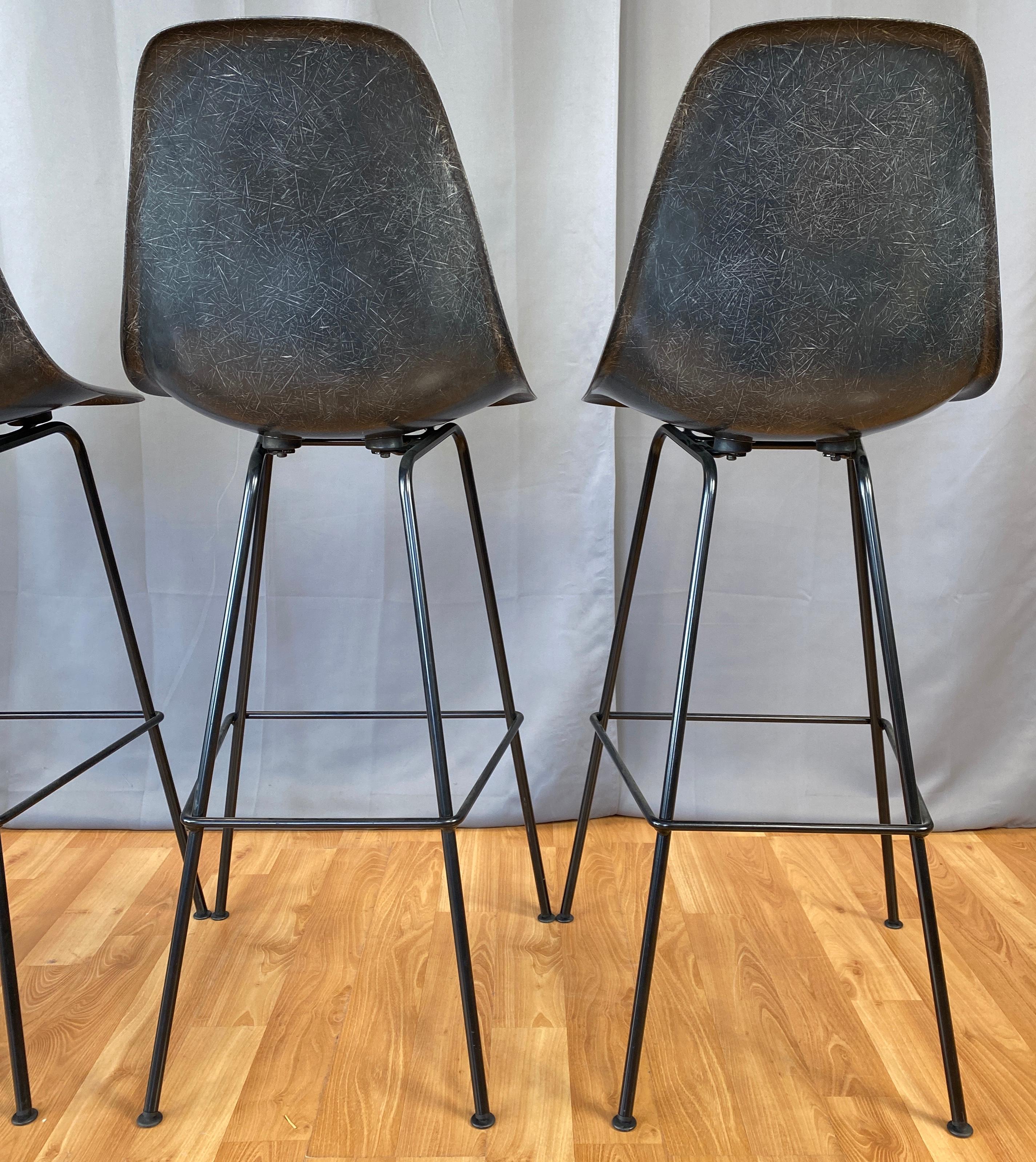 Contemporary Set of 4 Eames for Herman Miller Dark Grey Molded Fiberglass Bar Stools For Sale