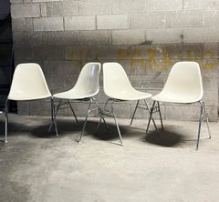 Set of 4 Eames for Herman Miller White Dss Fiberglass Chairs 1980s (Signed)