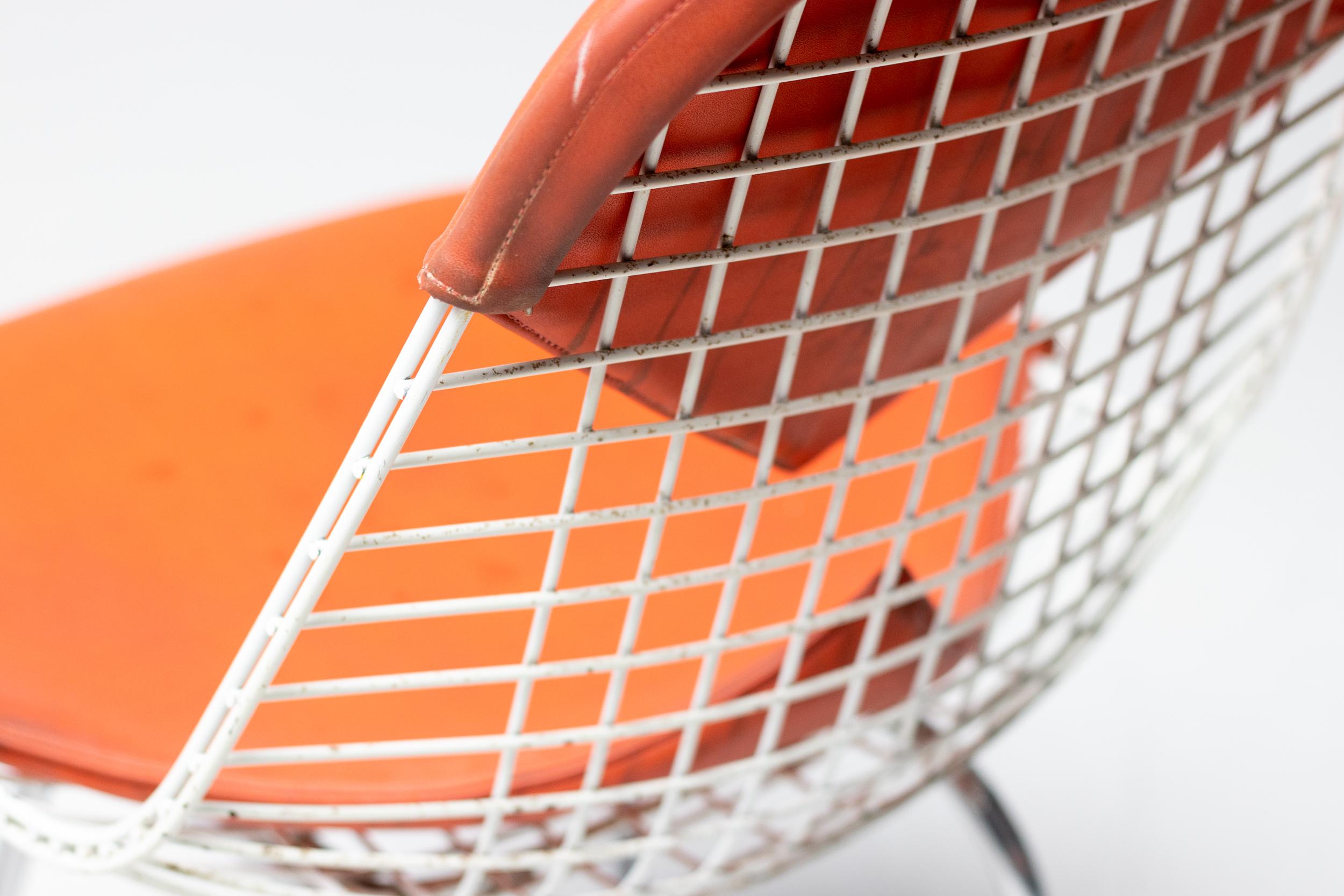 Ensemble de 4 chaises Eames en fil de fer pour Herman Miller avec sièges Bikini originaux de Girard État moyen - En vente à Dronten, NL