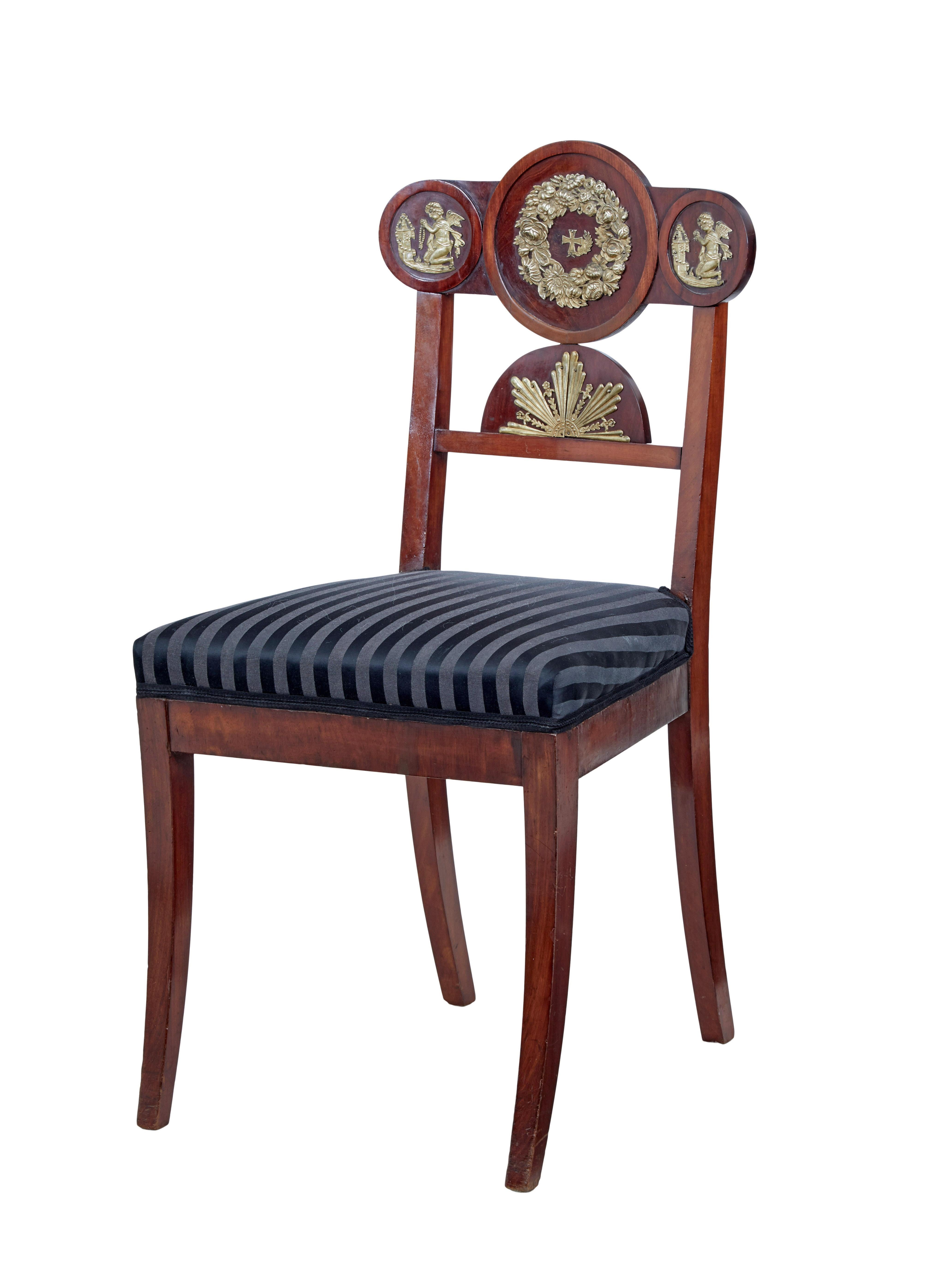 Carved Set of 4 early 19th Swedish mahogany empire dining chairs For Sale