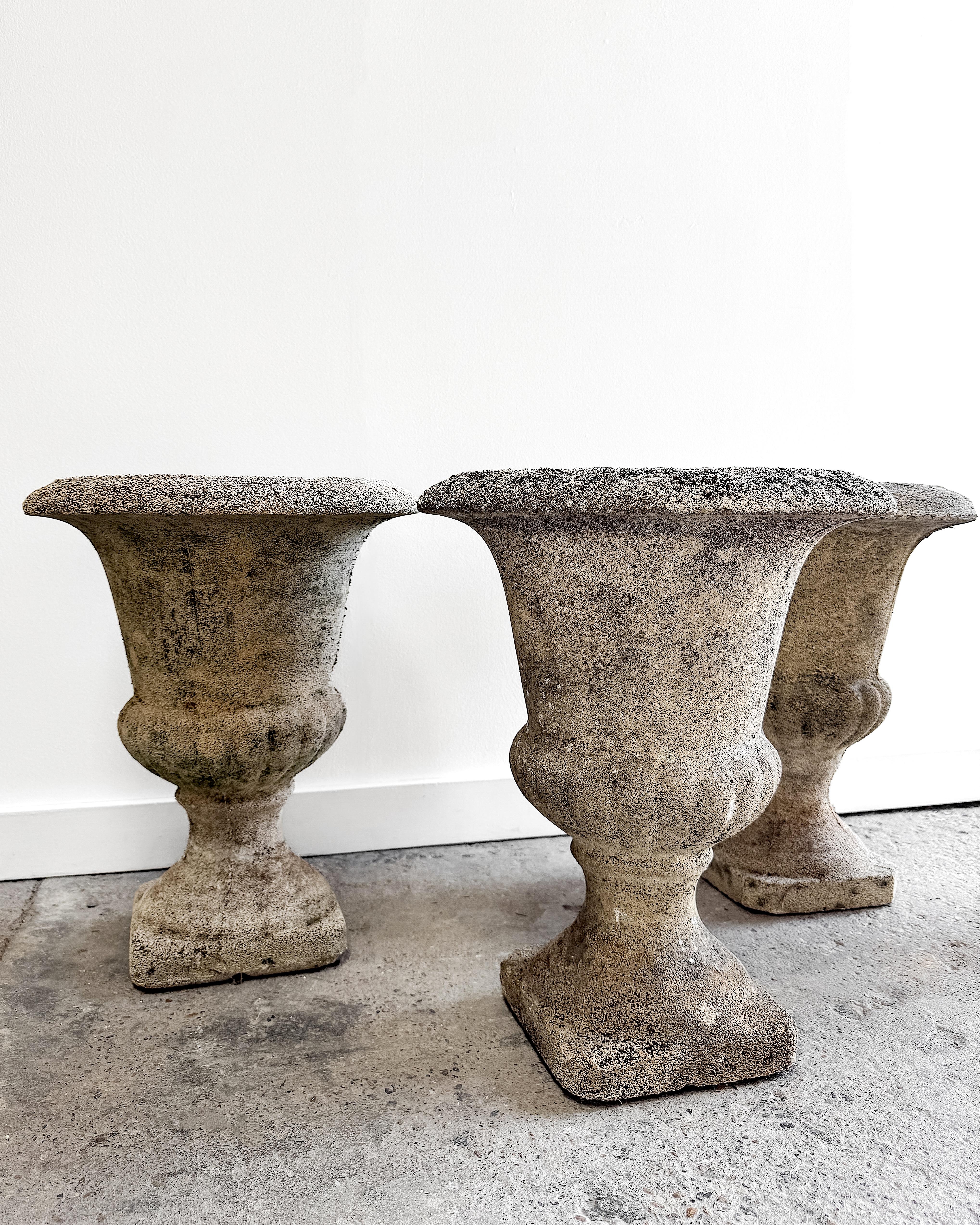 Set of 4 Early 20th Century Classic French Cement Urn Planters For Sale 2