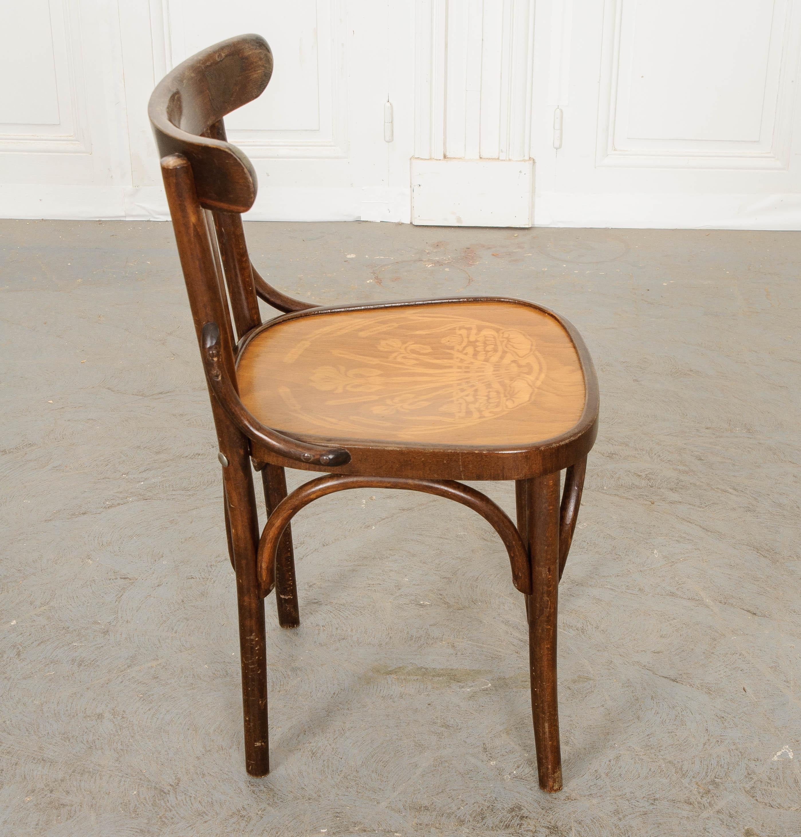 Art Nouveau Set of 4 Early 20th Century French Oak Bentwood Dining Chairs