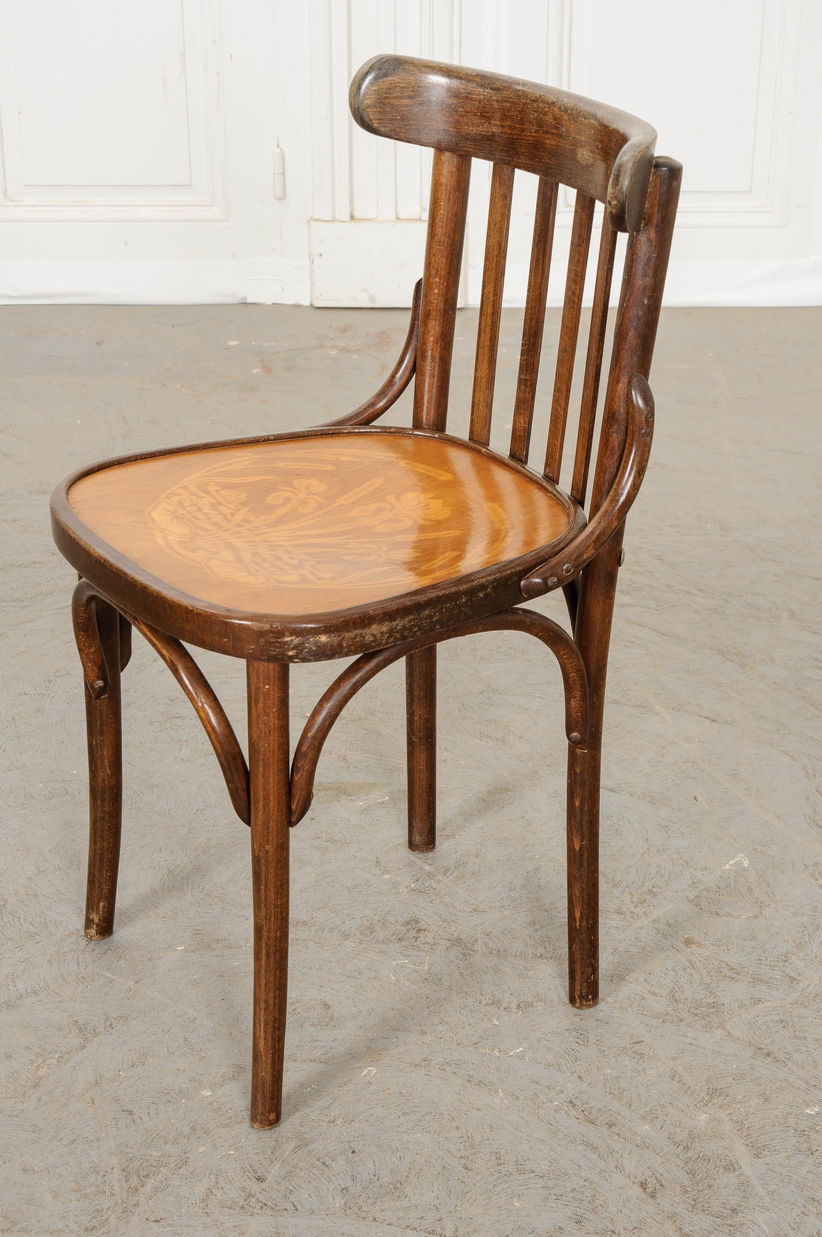 Set of 4 Early 20th Century French Oak Bentwood Dining Chairs In Good Condition In Baton Rouge, LA