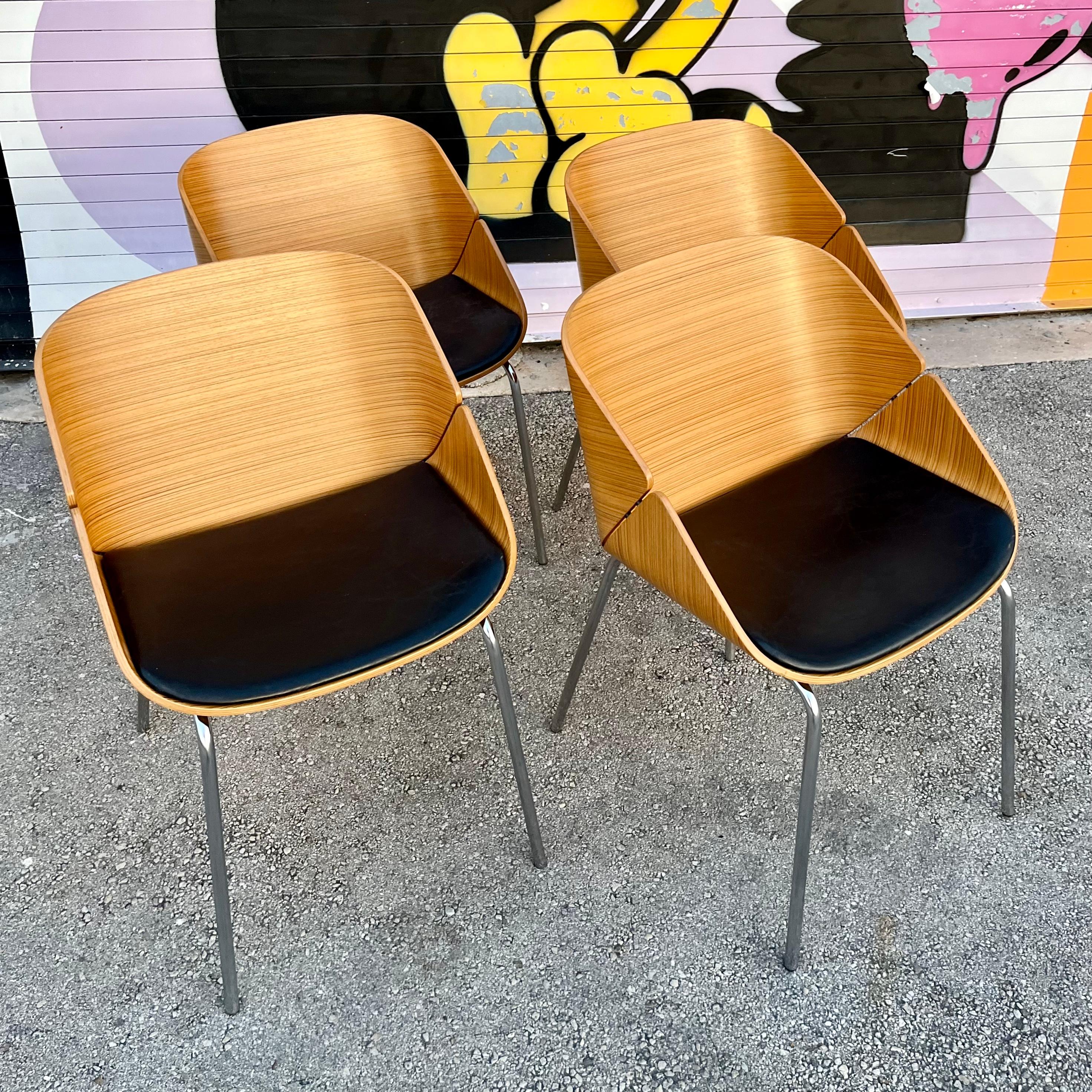 Mid-Century Modern Set of 4 Early 21st Century Babà Lounge/ Dining Chairs by Plank Furniture Italy For Sale
