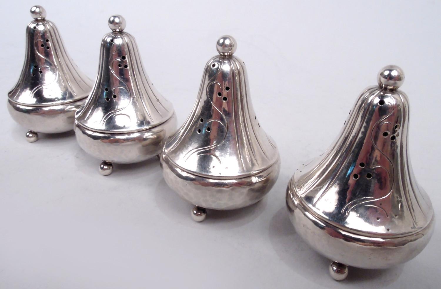 Set of 4 Early Georg Jensen Danish Modern Pepper Shakers In Good Condition For Sale In New York, NY