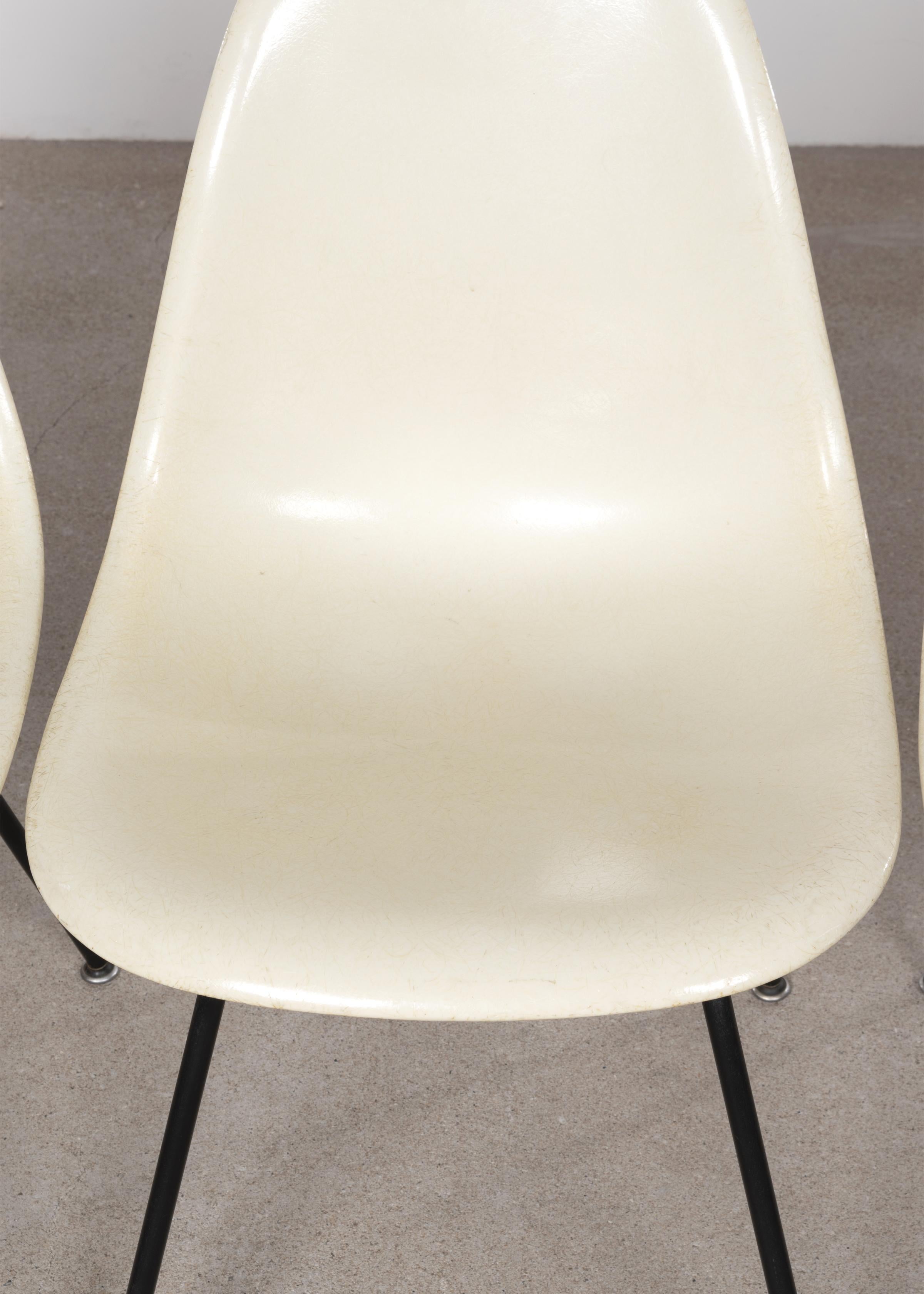 Set of 4 Early Parchment Eames DSX Dining Chairs for Herman Miller 1