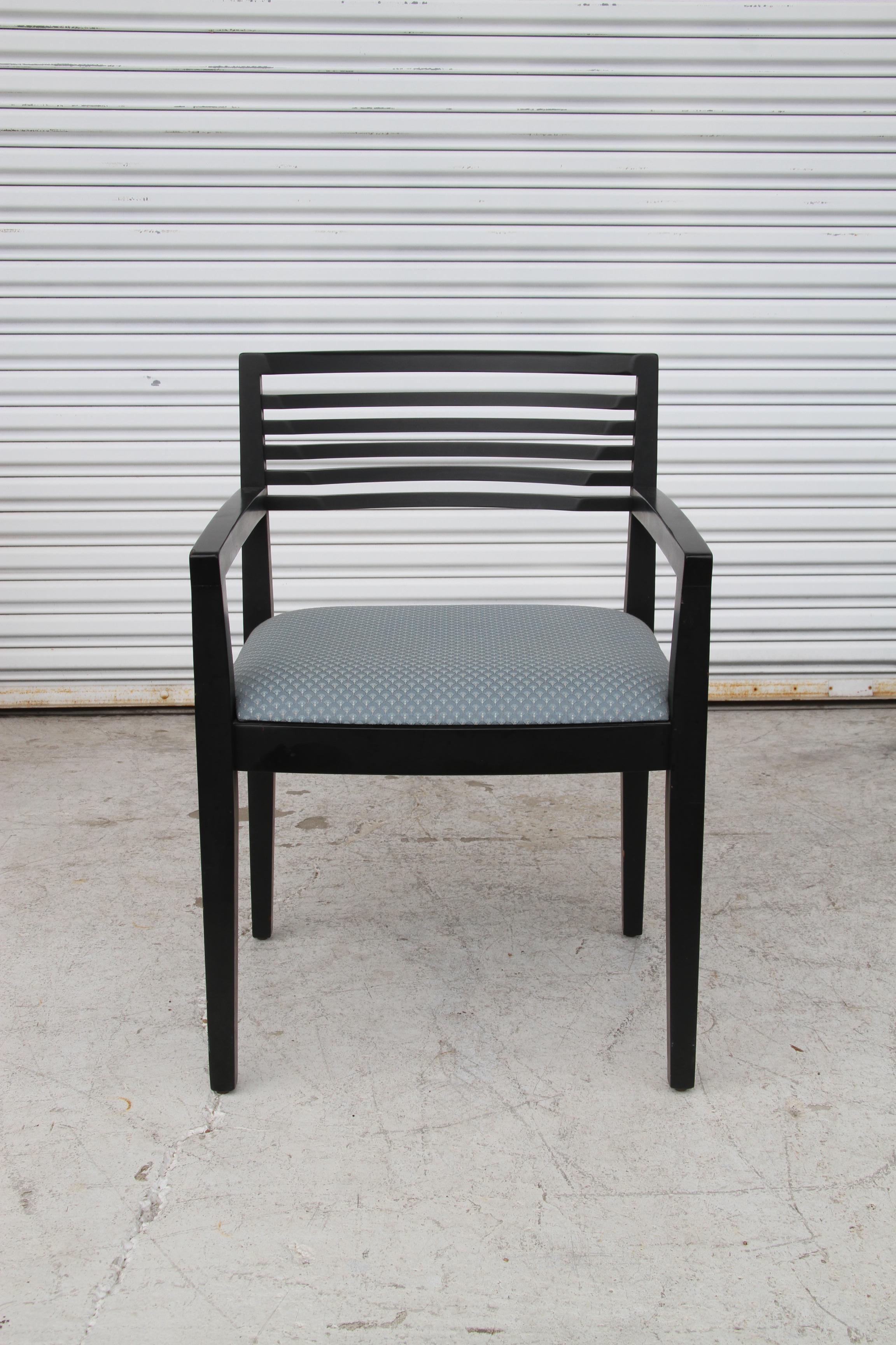 Set of 4 Ebonized Knoll Ricchio Chairs In Good Condition For Sale In Pasadena, TX
