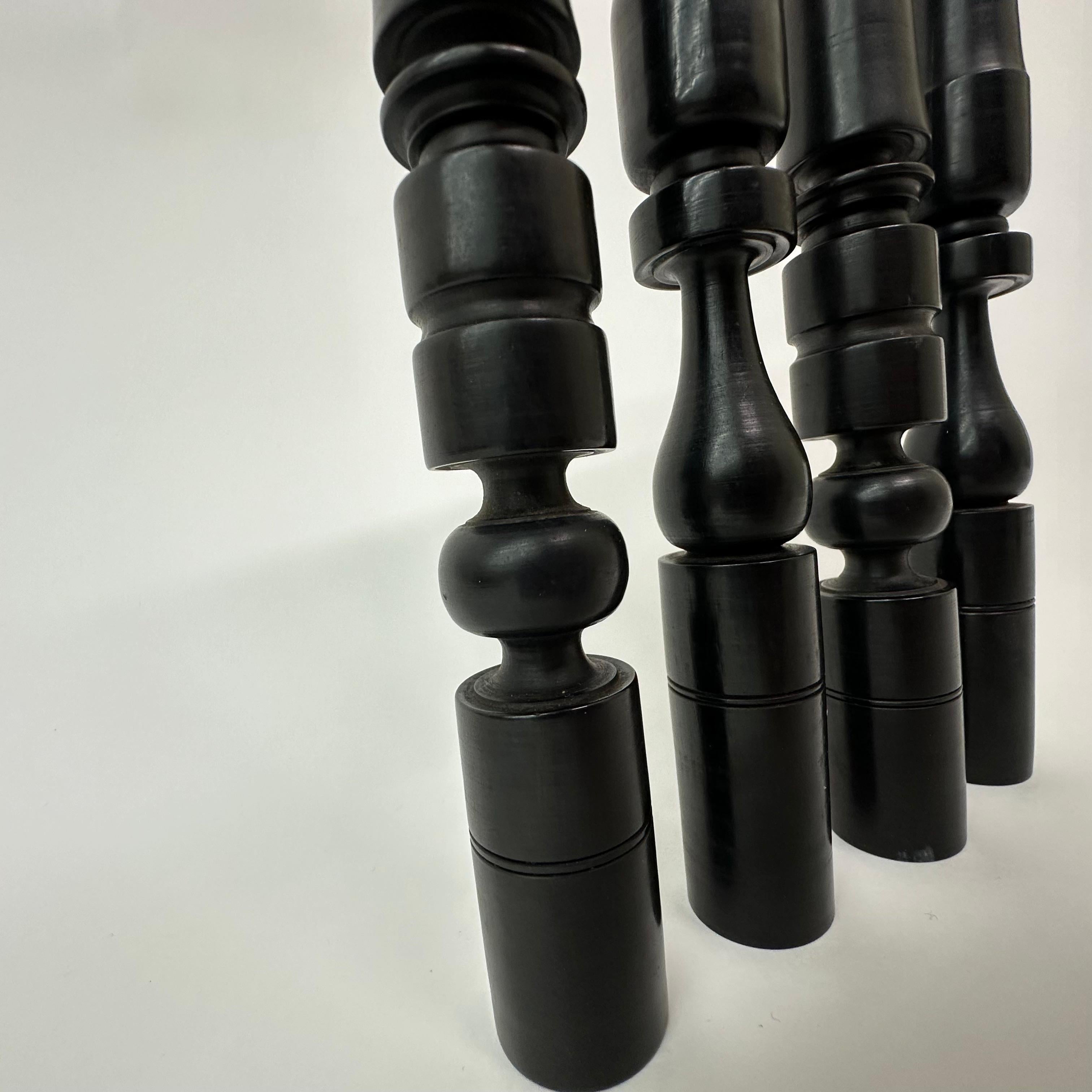 Set of 4 ebony hand turned wooden edwardian candle sticks , 1900’s In Good Condition For Sale In Delft, NL