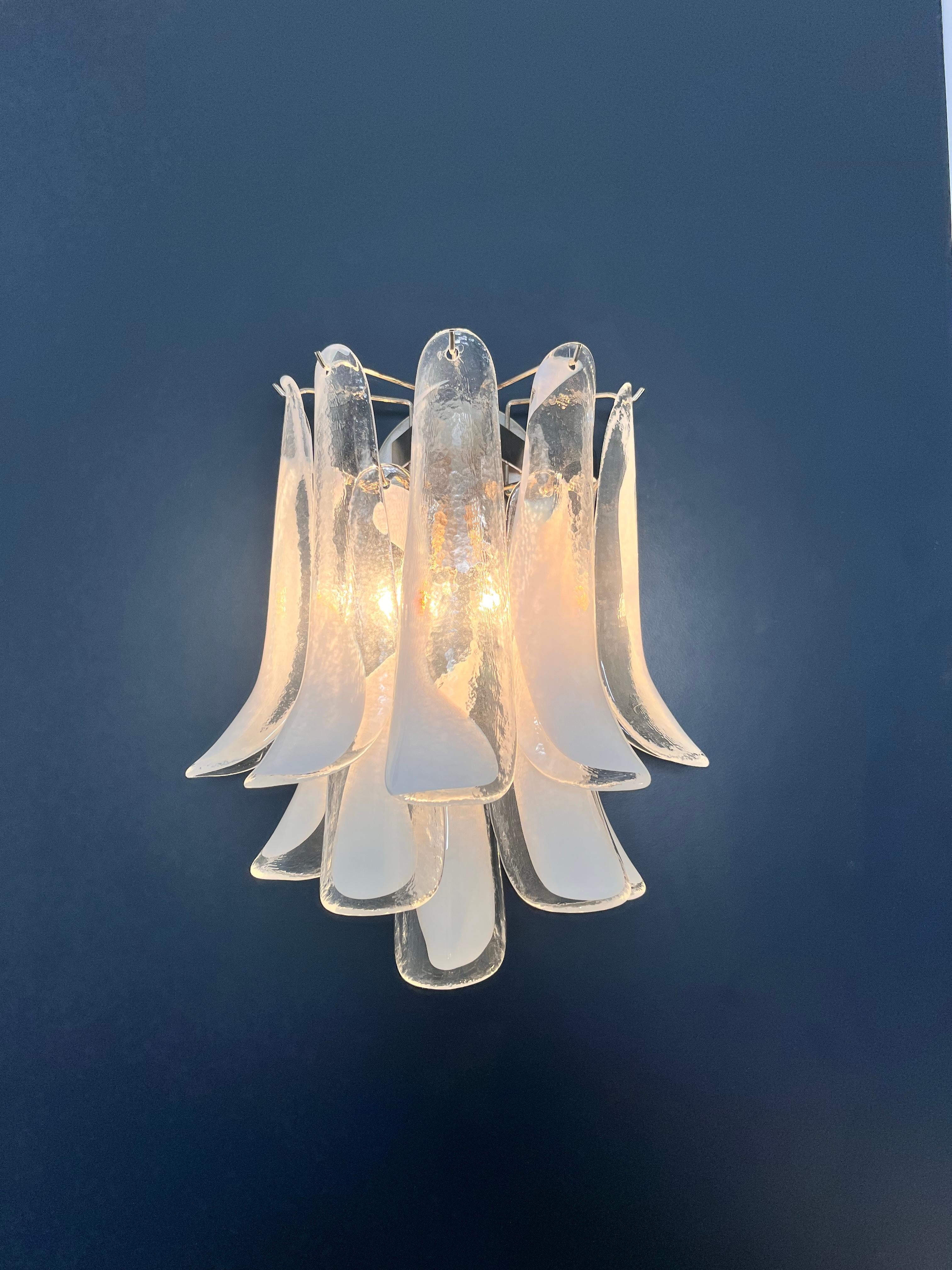 Set di 4 lampade da parete eclettiche di Murano in vetro bianco e trasparente in vendita 2