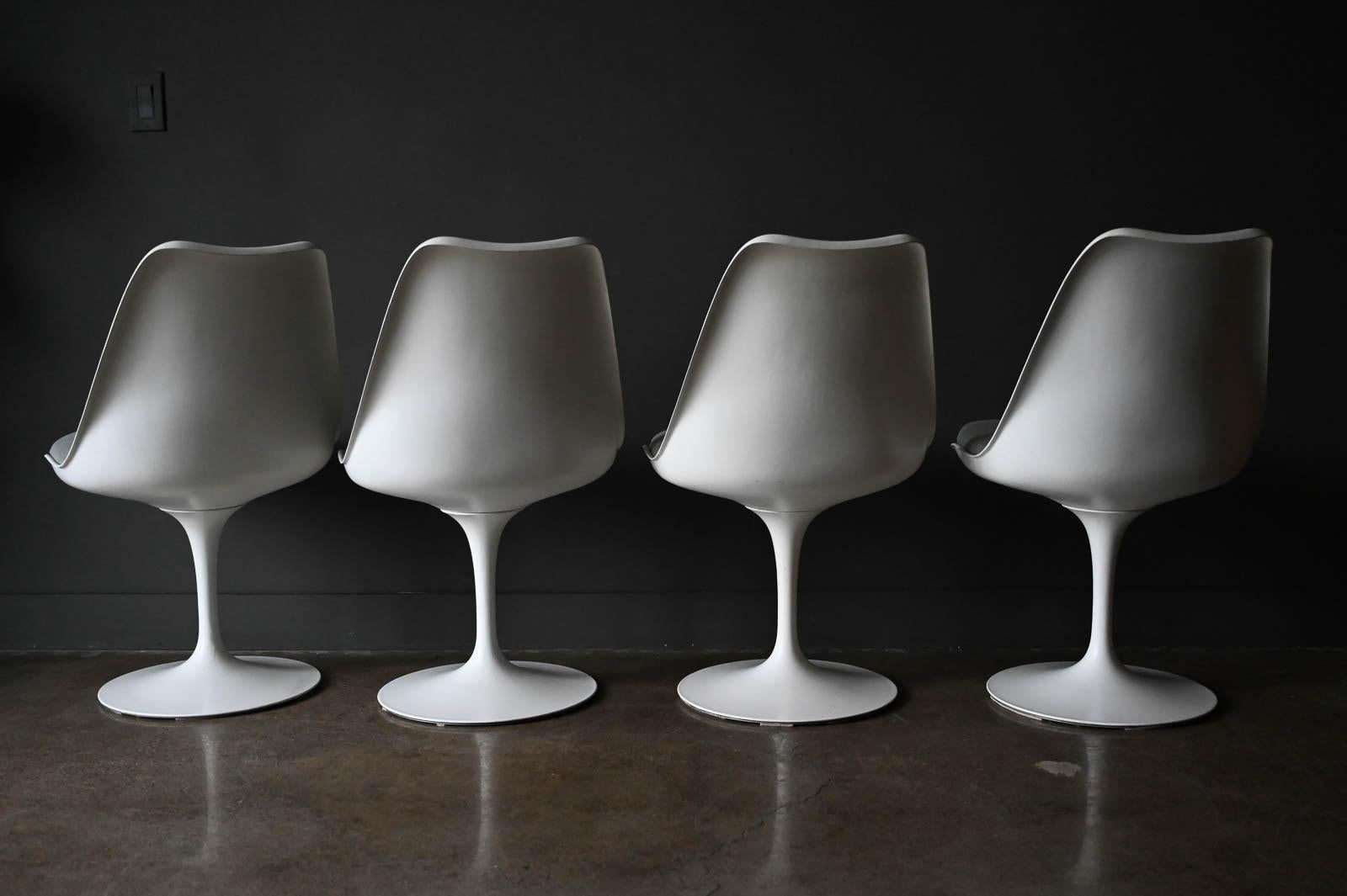 Cast Set of 4 Eero Saarinen for Knoll Tulip Chairs, circa 1959