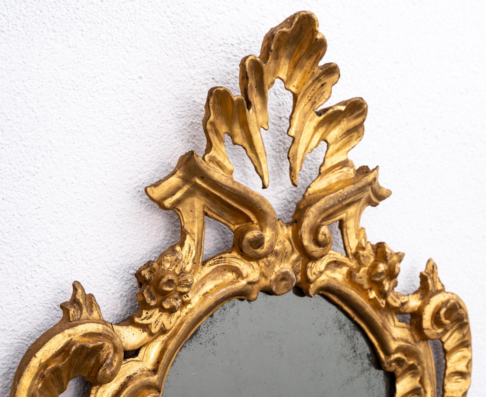 Set of 4 Eighteenth Century Tuscan Gilt-Wood Mirrors In Fair Condition In Henley-on Thames, Oxfordshire
