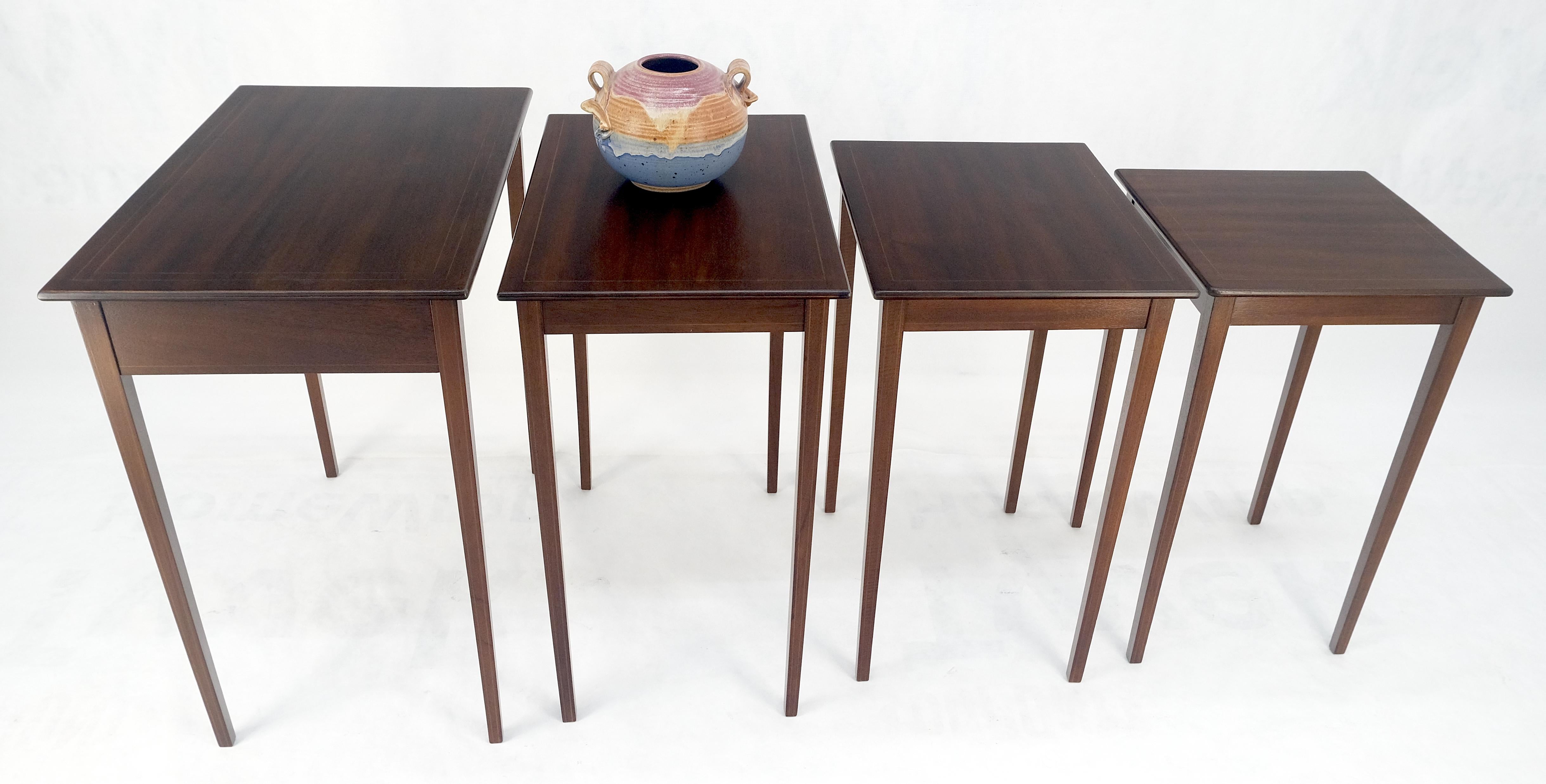 Set of 4 Elegant Tapered Legs Mahogany Federal Nesting Side End Tables MINT For Sale 1