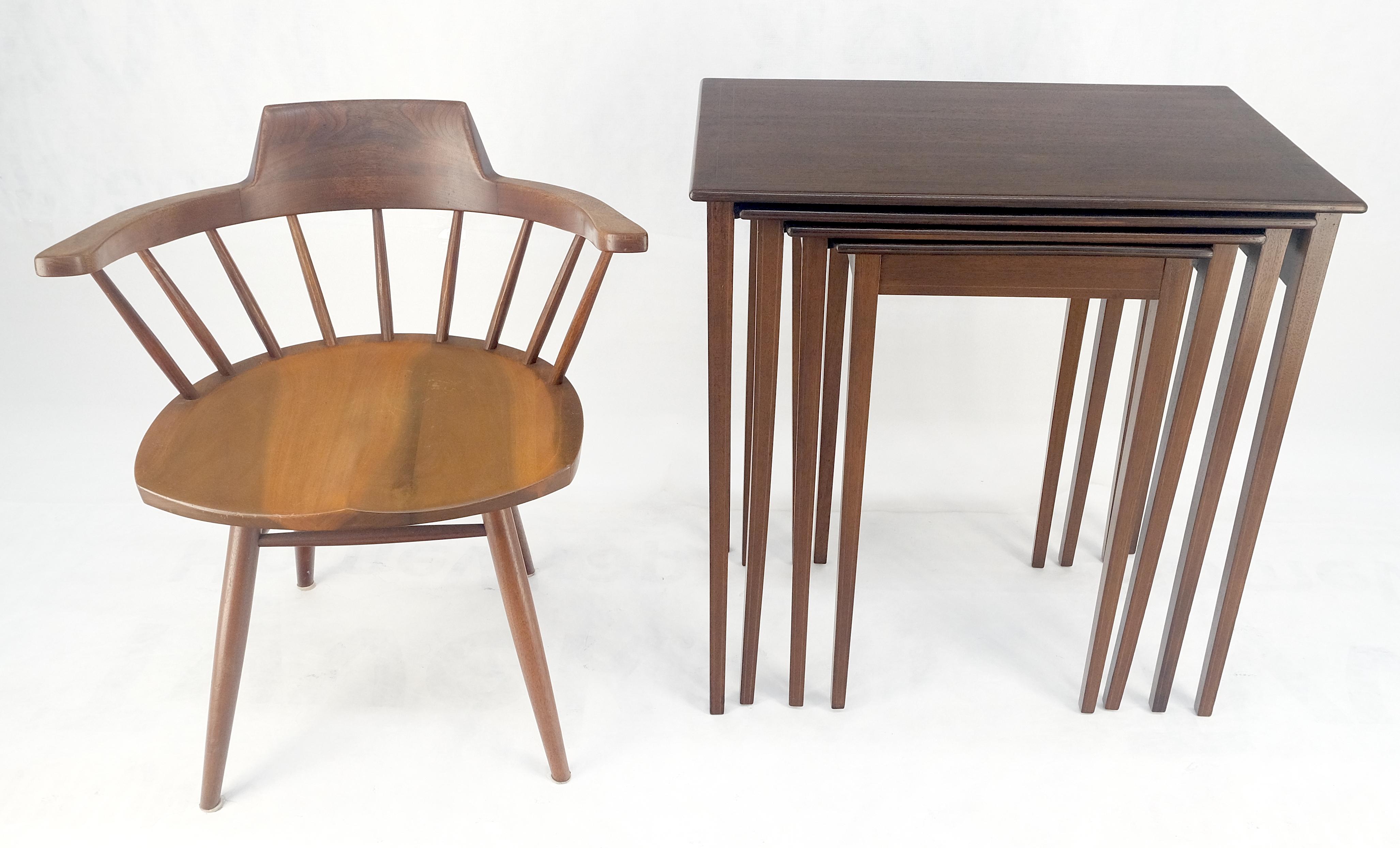 Set of 4 Elegant Tapered Legs Mahogany Federal Nesting Side End Tables MINT For Sale 4