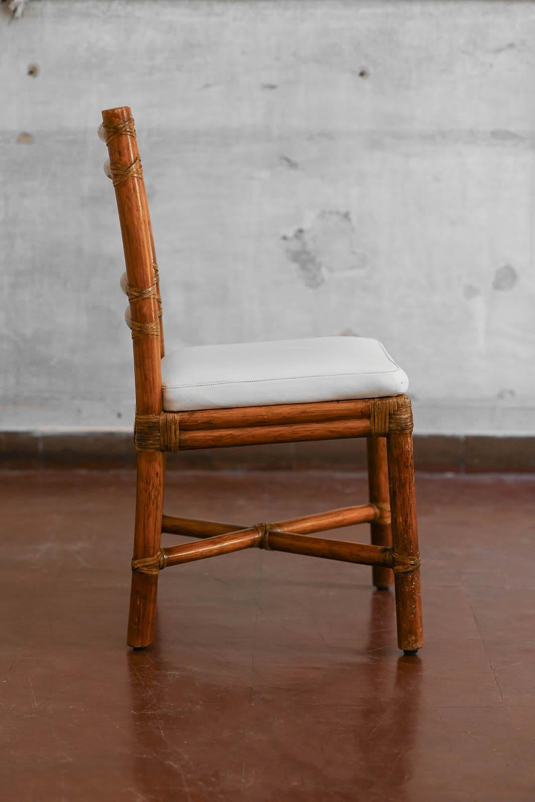 Set di 4 sedie John and Elinor McGuire in rattan, anni '70 In condizioni buone in vendita a Roma, RM
