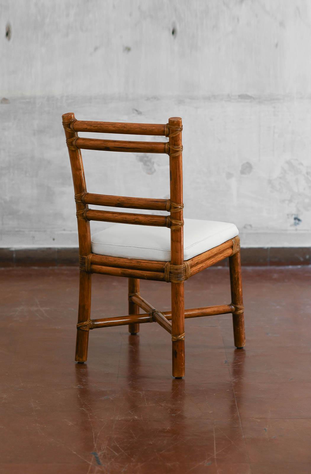 Fine XX secolo Set di 4 sedie John and Elinor McGuire in rattan, anni '70 in vendita