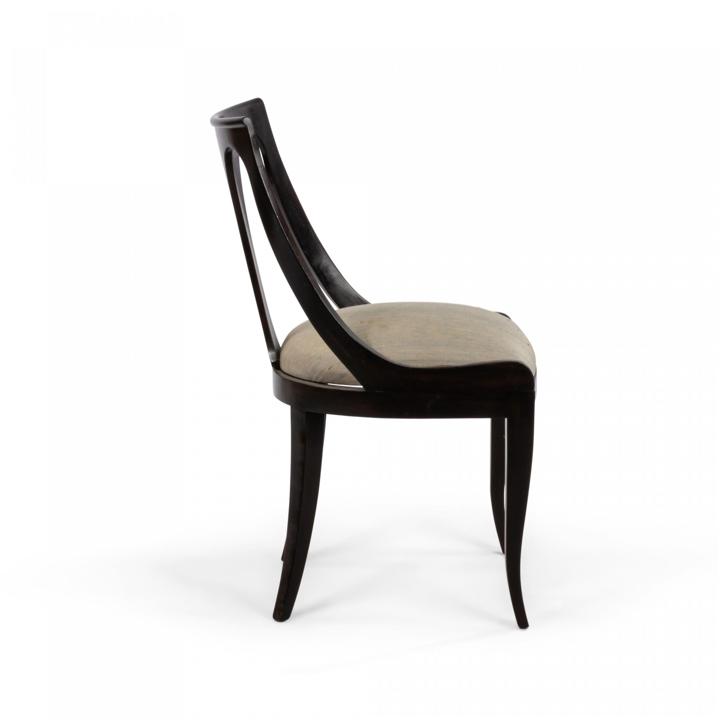 Laqué Ensemble de 4 chaises de salle à manger de style Empire en laque noire et soie bleue en vente