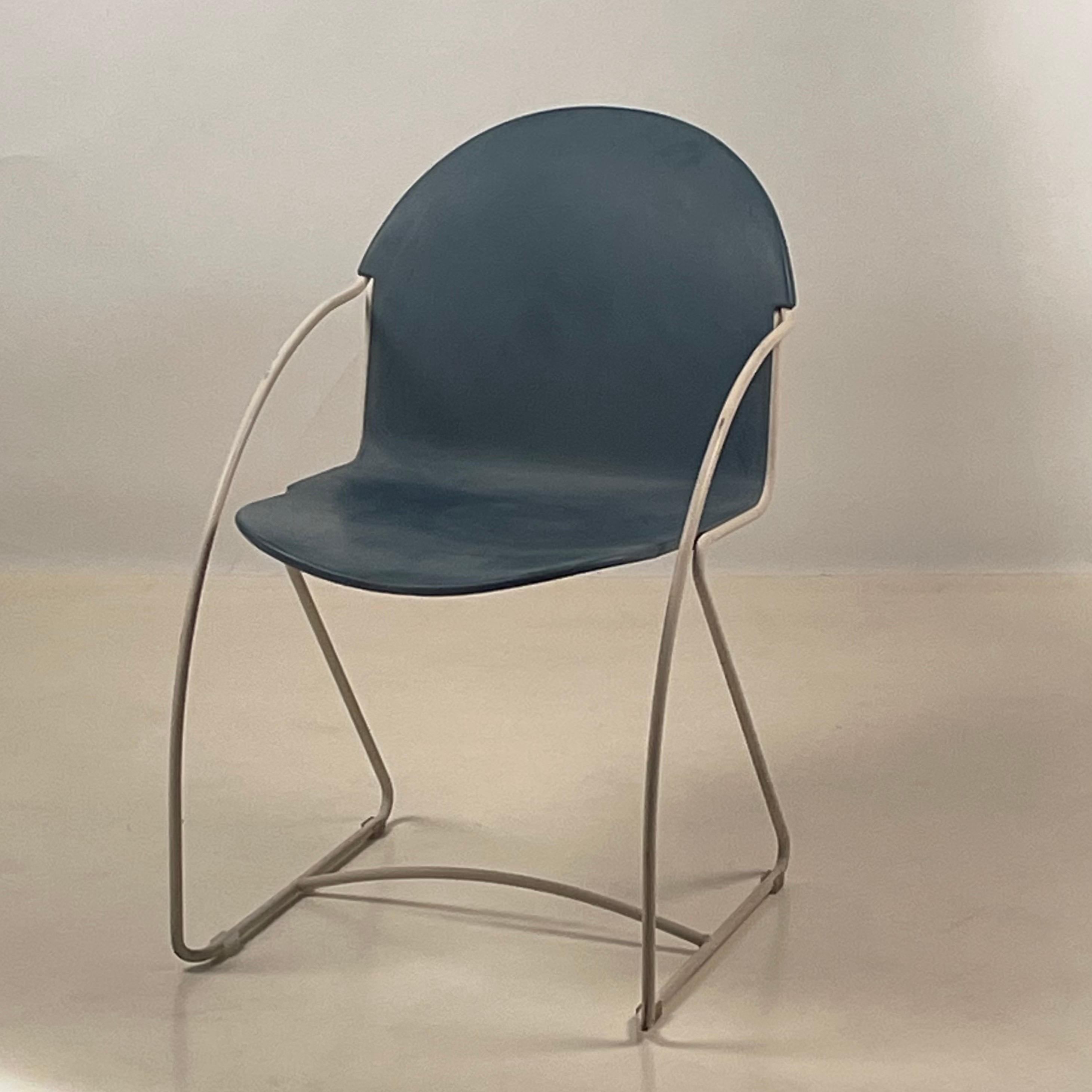 Set of 4 Enameled Indoor / Outdoor Post-Modern Stacking Shell Chairs In Good Condition For Sale In Los Angeles, CA