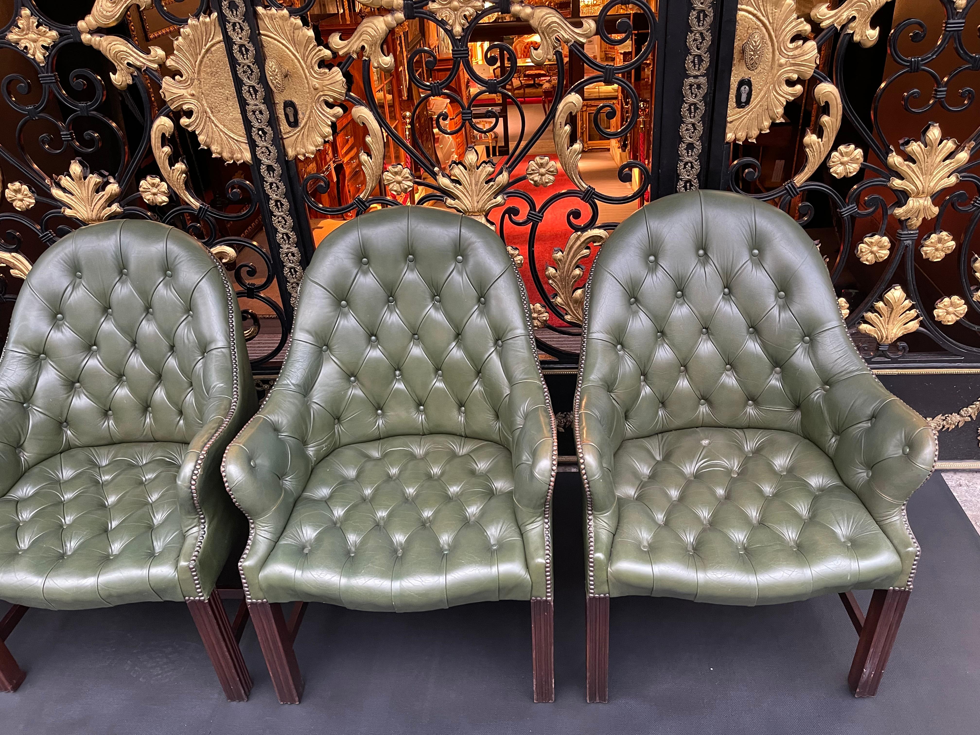 Painted Set of 4 English Chesterfield Lounge Chairs / Armchairs, WADE , 20th Century For Sale