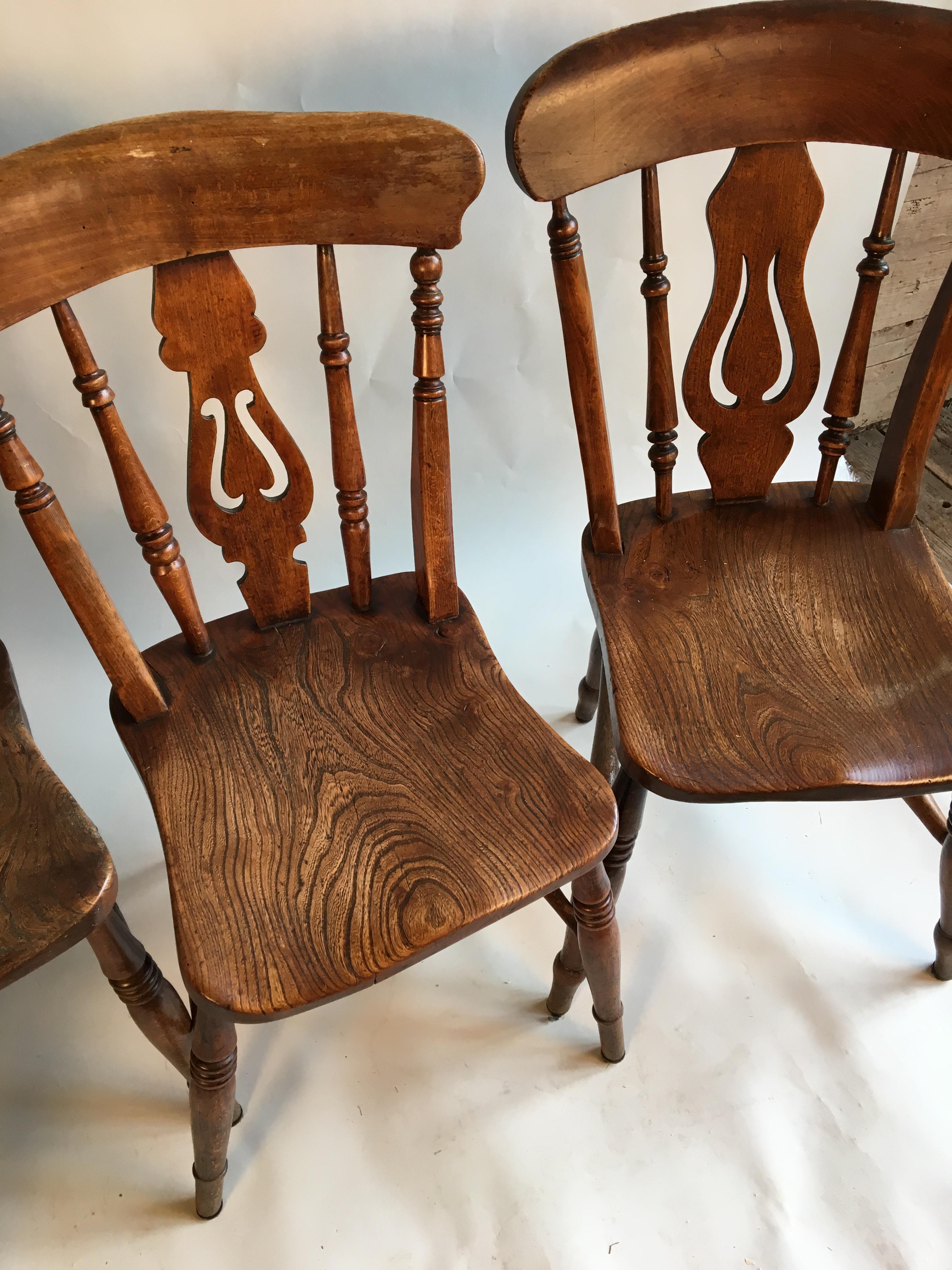 Elm Set of 4 English Country Chairs, 19th Century