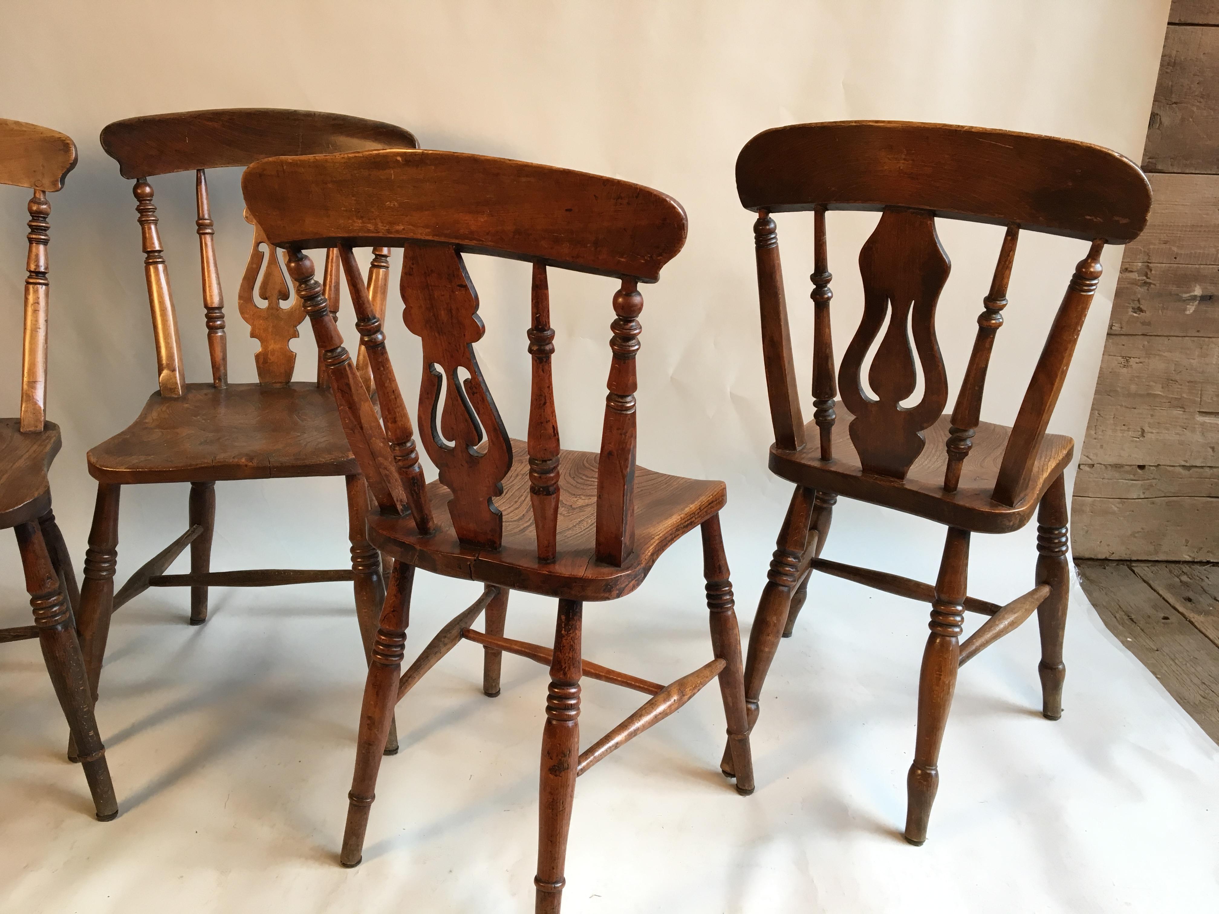 Set of 4 English Country Chairs, 19th Century 1