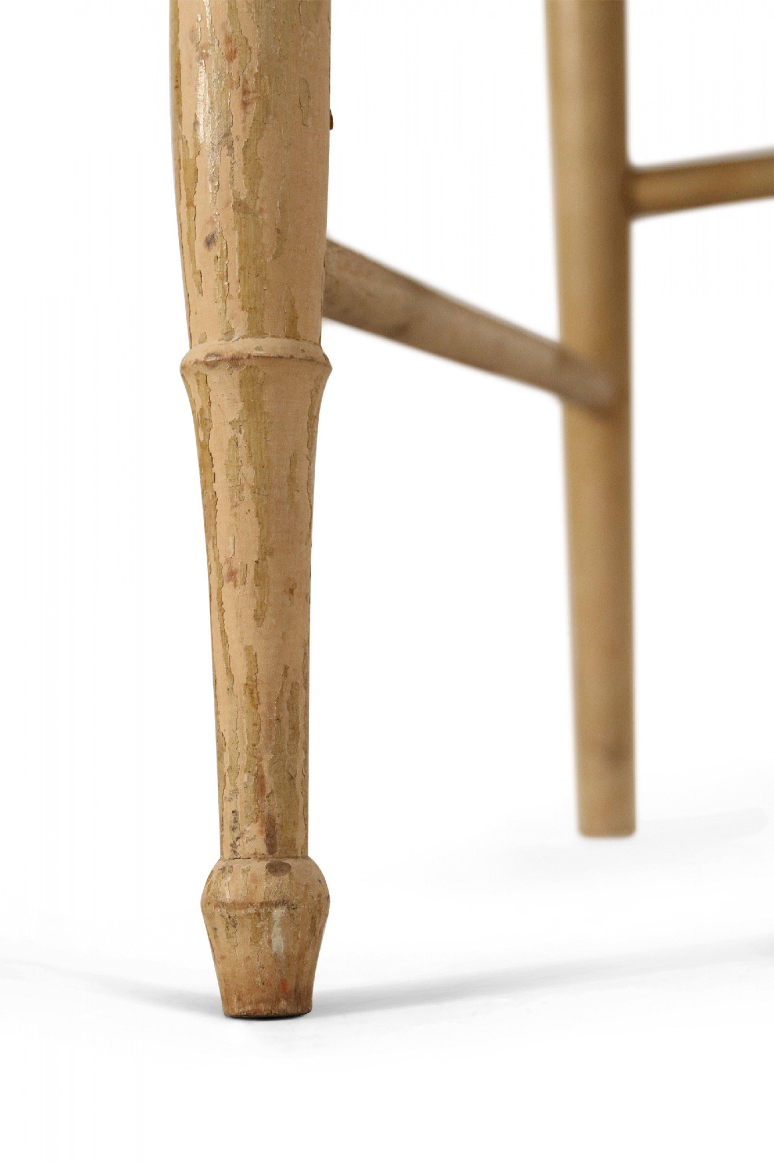 Set of 4 English Country Style Painted Beige Ladder Back Children's Chairs For Sale 4