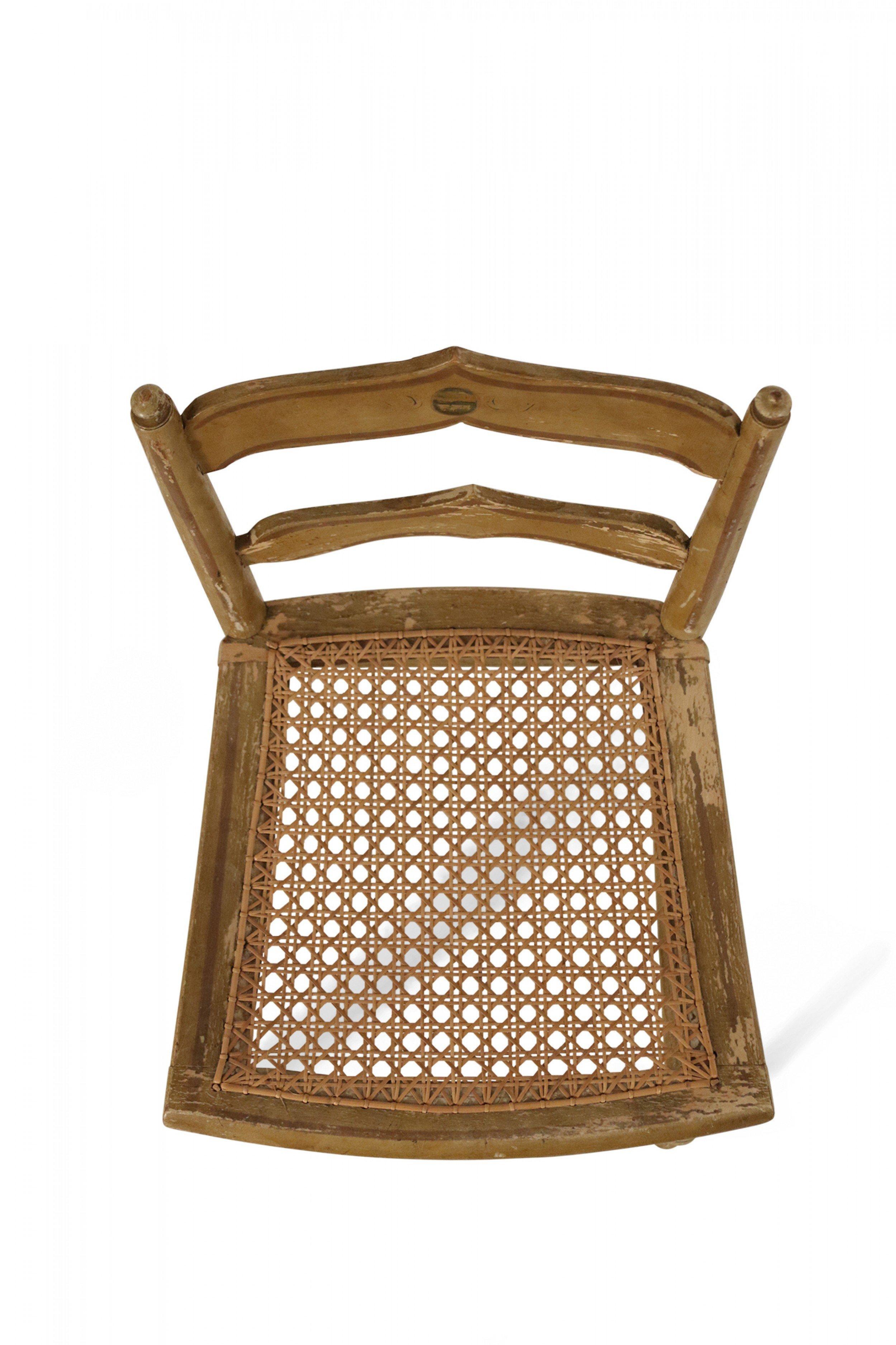 Set of 4 English Country Style Painted Beige Ladder Back Children's Chairs For Sale 11