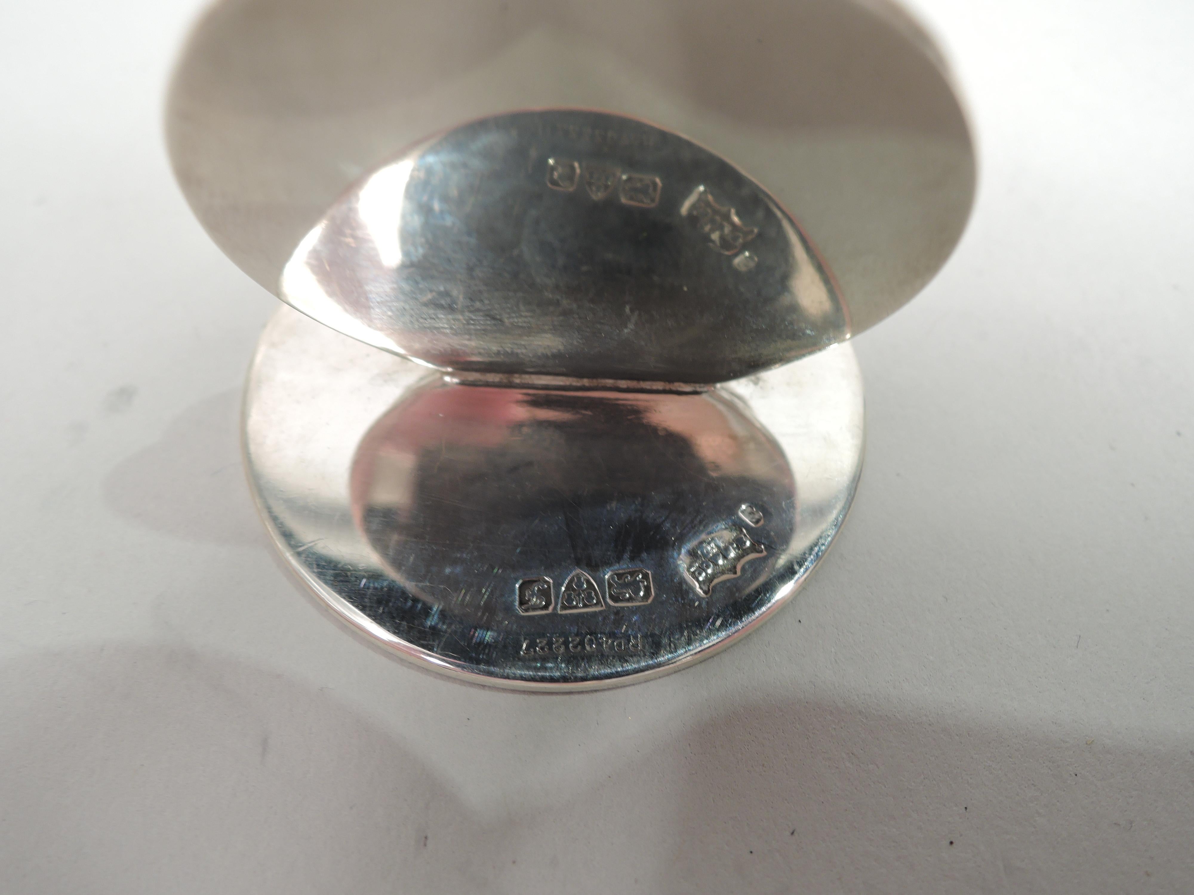 Set di 4 portamenu inglesi in argento sterling e smalto a forma di volpe in vendita 2