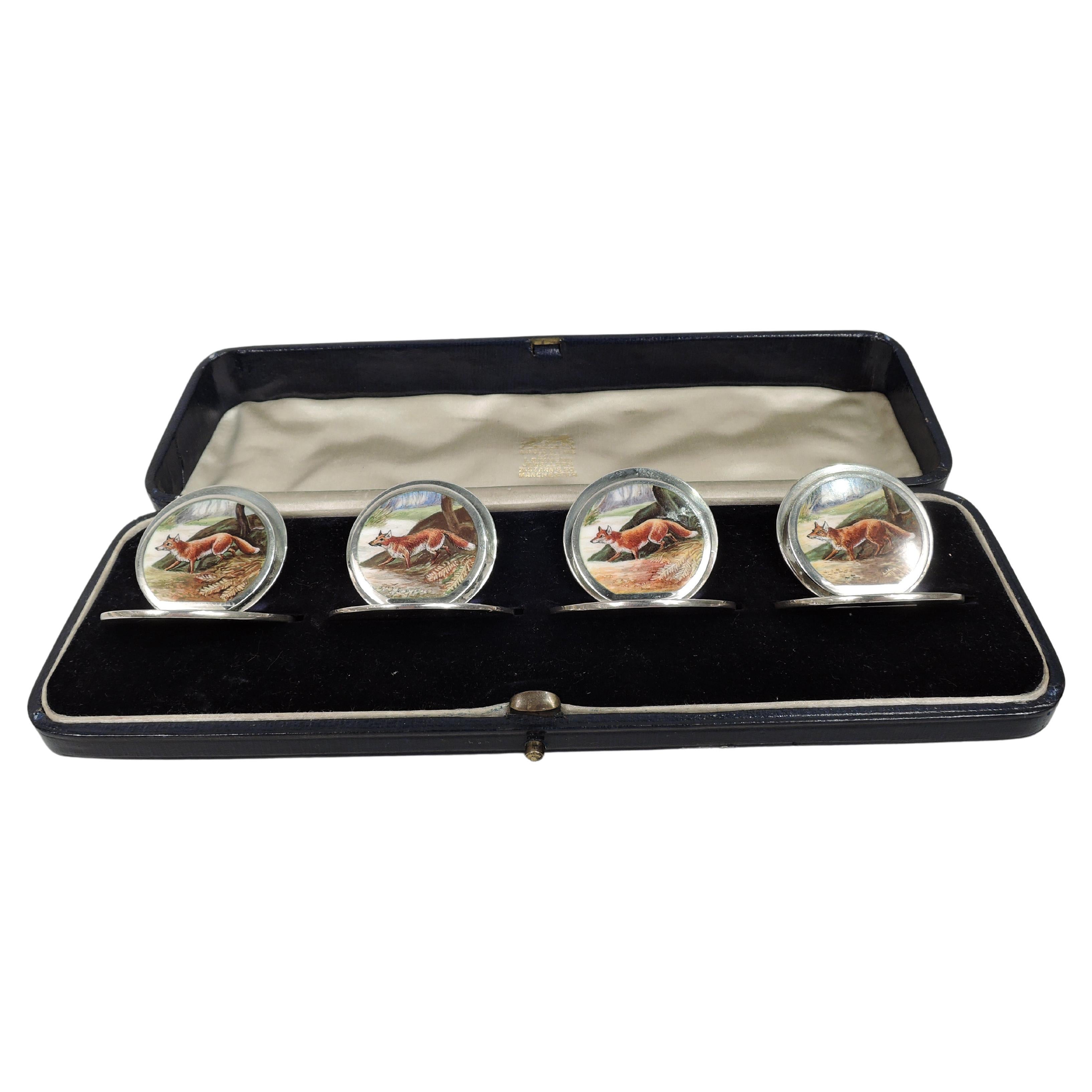 Set von 4 englischen Speisekartenhaltern aus Sterlingsilber und Emaille mit Fuchspelz