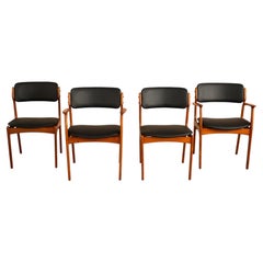 Lot de 4 chaises de salle à manger en teck Erik Buch, design « siège flottant », Danemark, années 1960