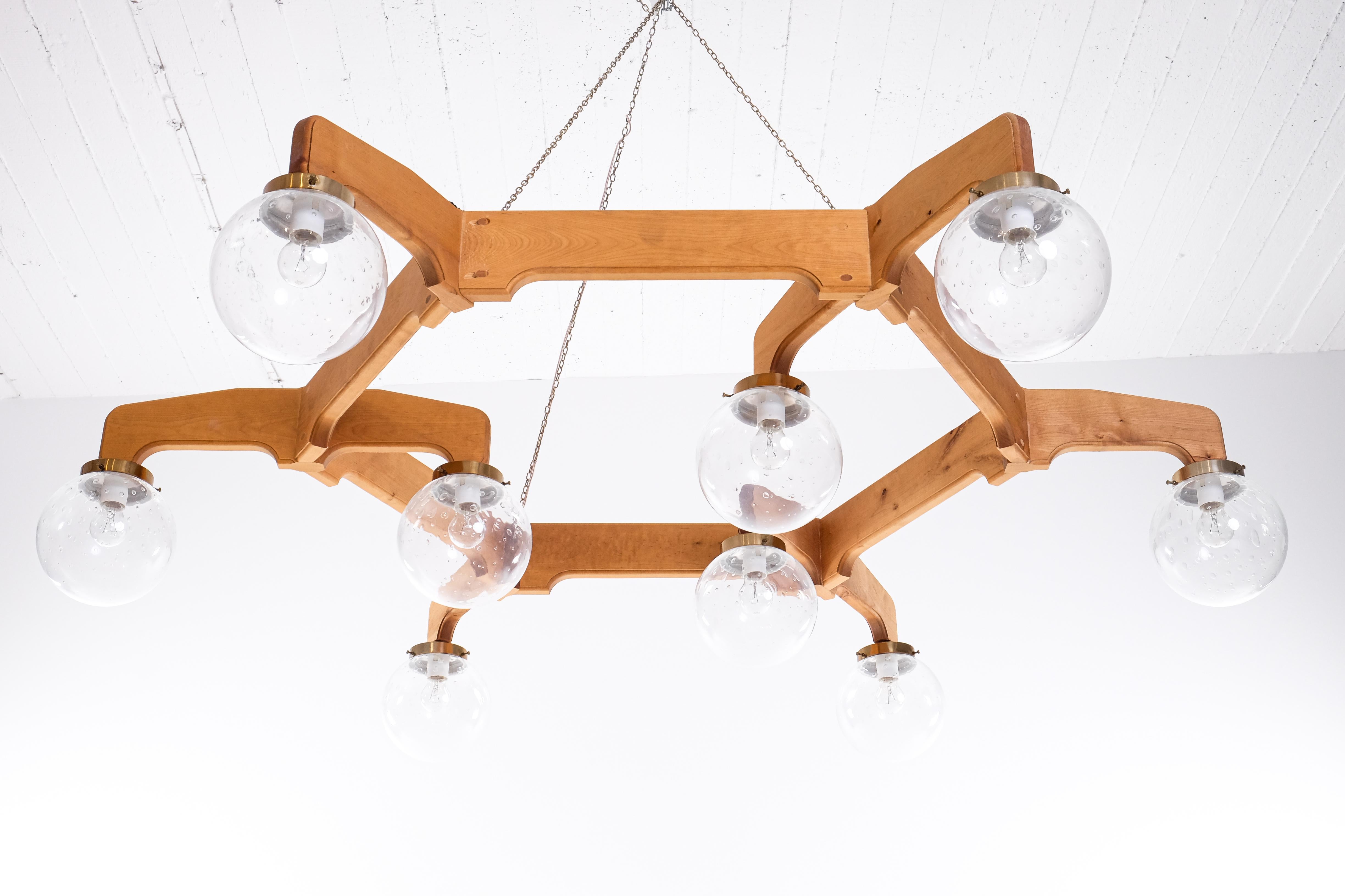 Set of 4 Exceptional Swedish Ceiling Lights in pine, 1970s For Sale 1