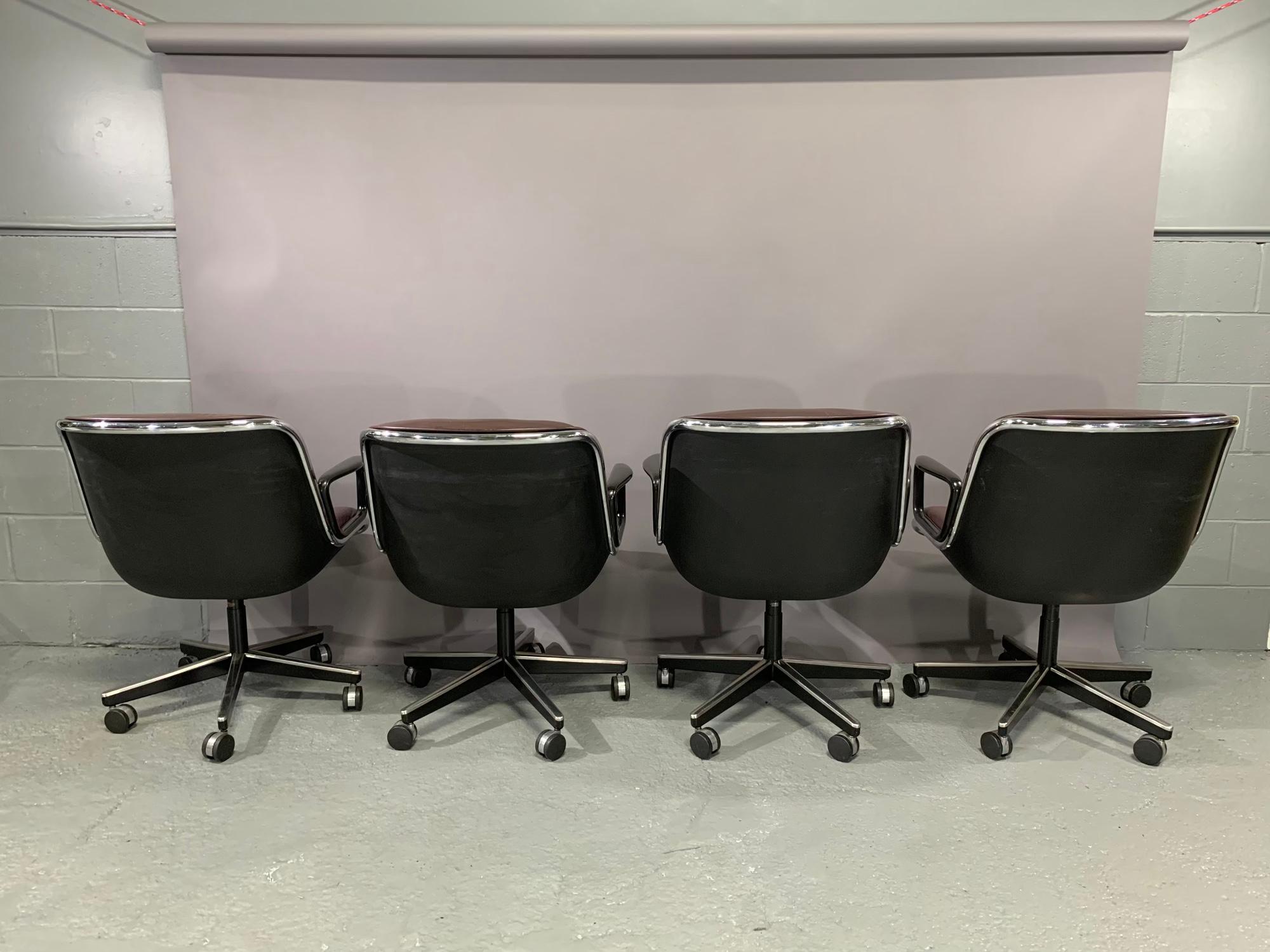 Set of 4 Executive Chairs by Charles Pollock for Knoll International in Leather 5
