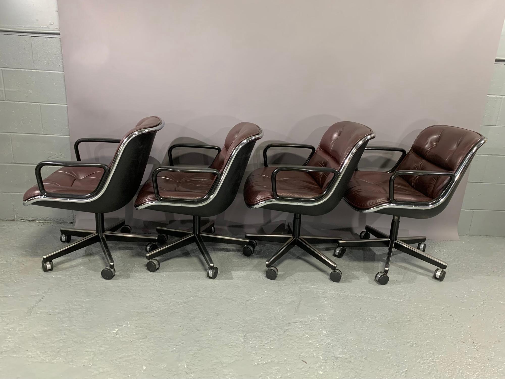 Set of 4 Executive Chairs by Charles Pollock for Knoll International in Leather 6