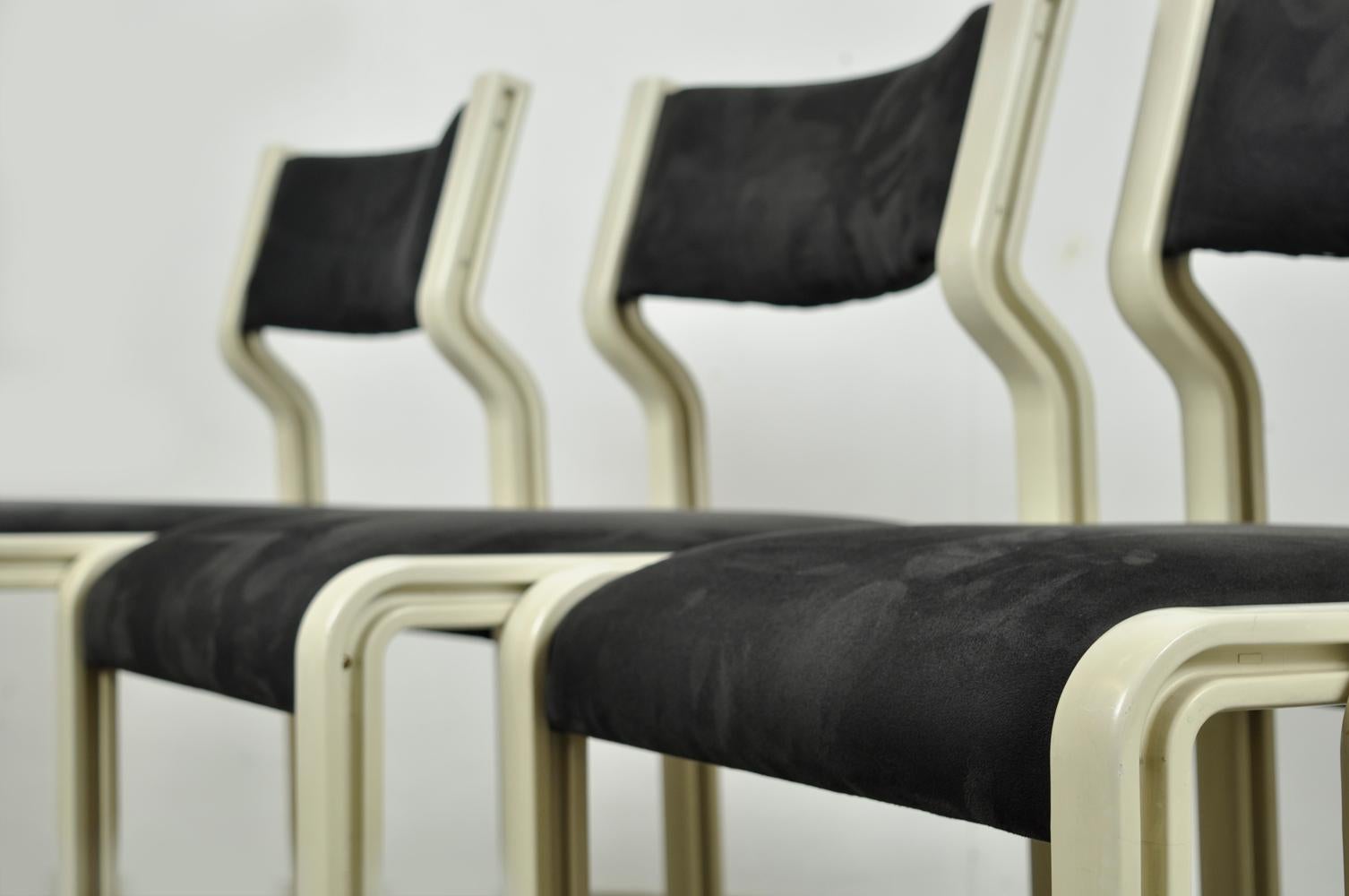 Late 20th Century Set of 4 experimental dining chairs by Pierre Mennen for Pastoe, 1972 Netherland For Sale