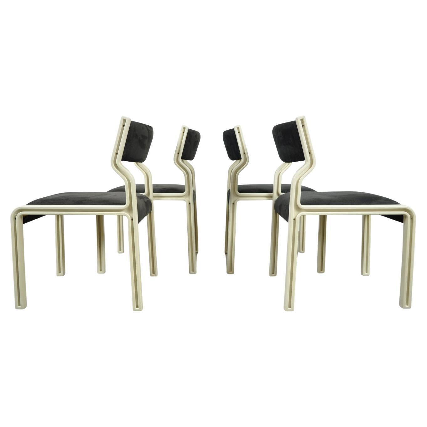 Set of 4 experimental dining chairs by Pierre Mennen for Pastoe, 1972 Netherland For Sale
