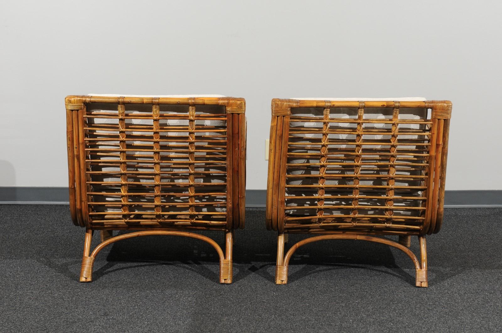 Set of 4 Fabulous Restored Birdcage Style Rattan and Cane Loungers, circa 1955 For Sale 2